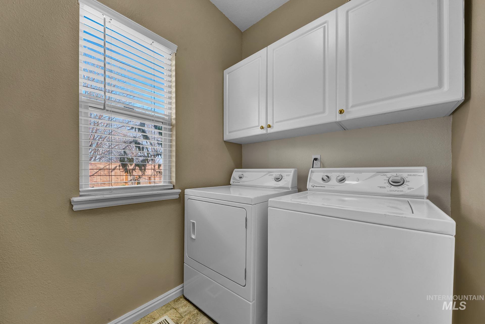 6317 N Bellecreek Ave Property Photo 27