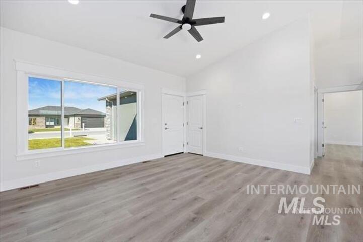 1445 Zephlyn St. Property Photo 5