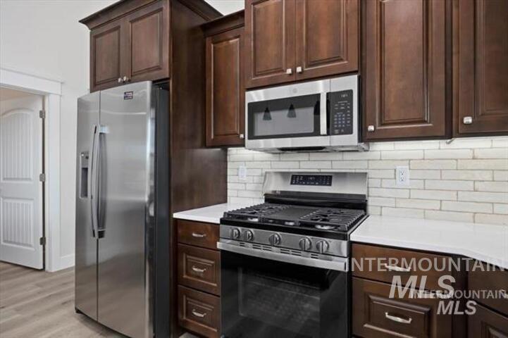 1445 Zephlyn St. Property Photo 13