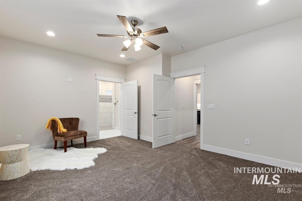 1459 Zephlyn St Property Photo 12