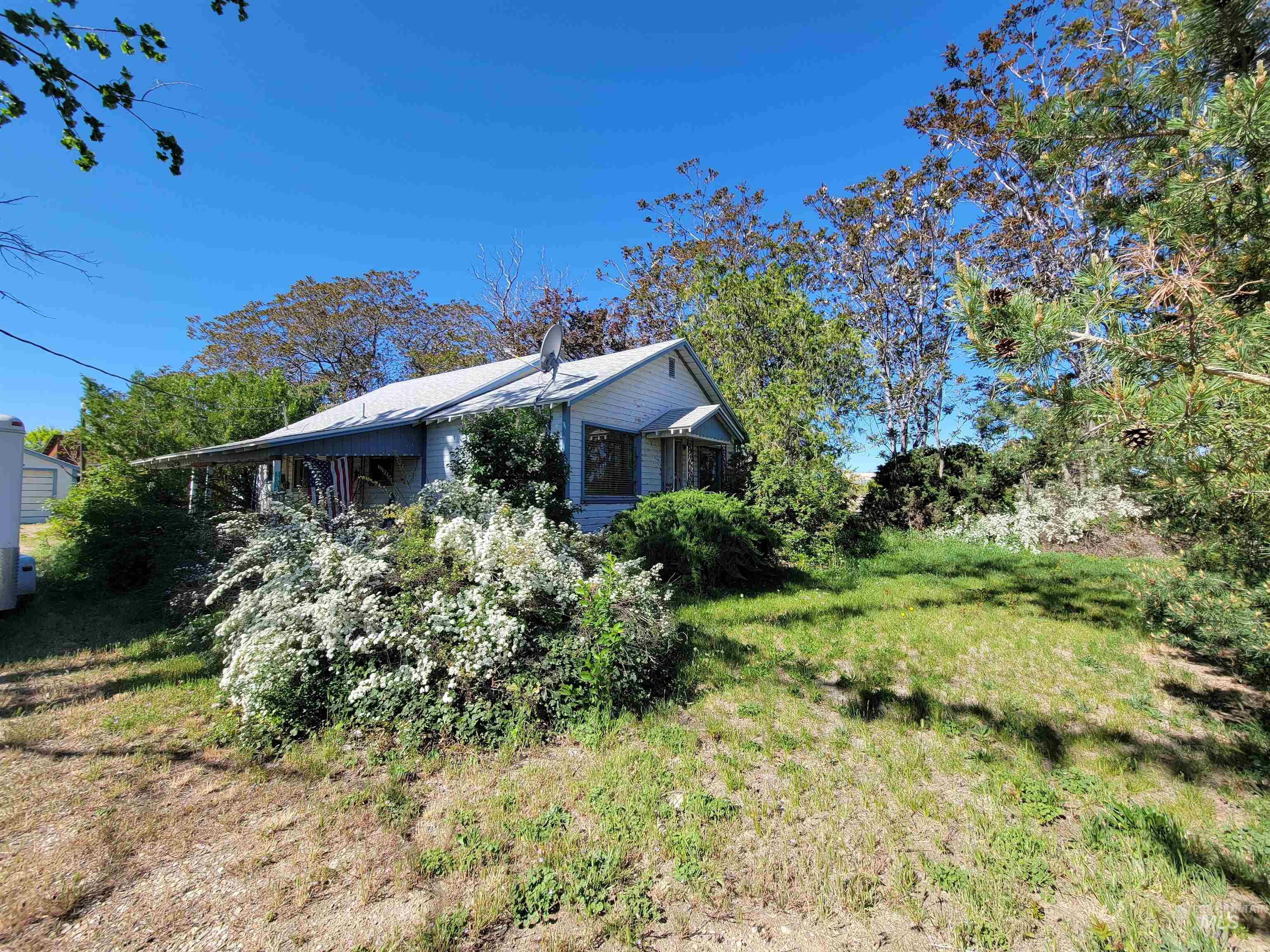 13347 Locust Ln Property Photo 4
