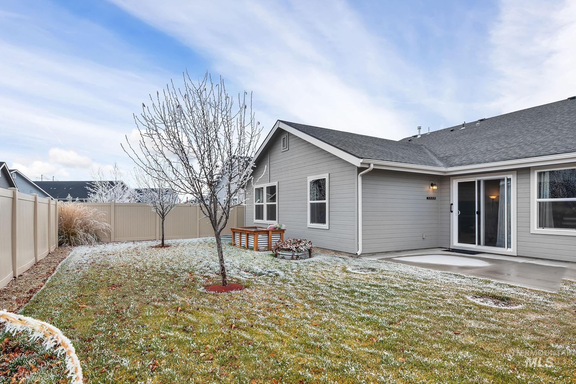 17032 Thomas Paine Way Property Photo 21