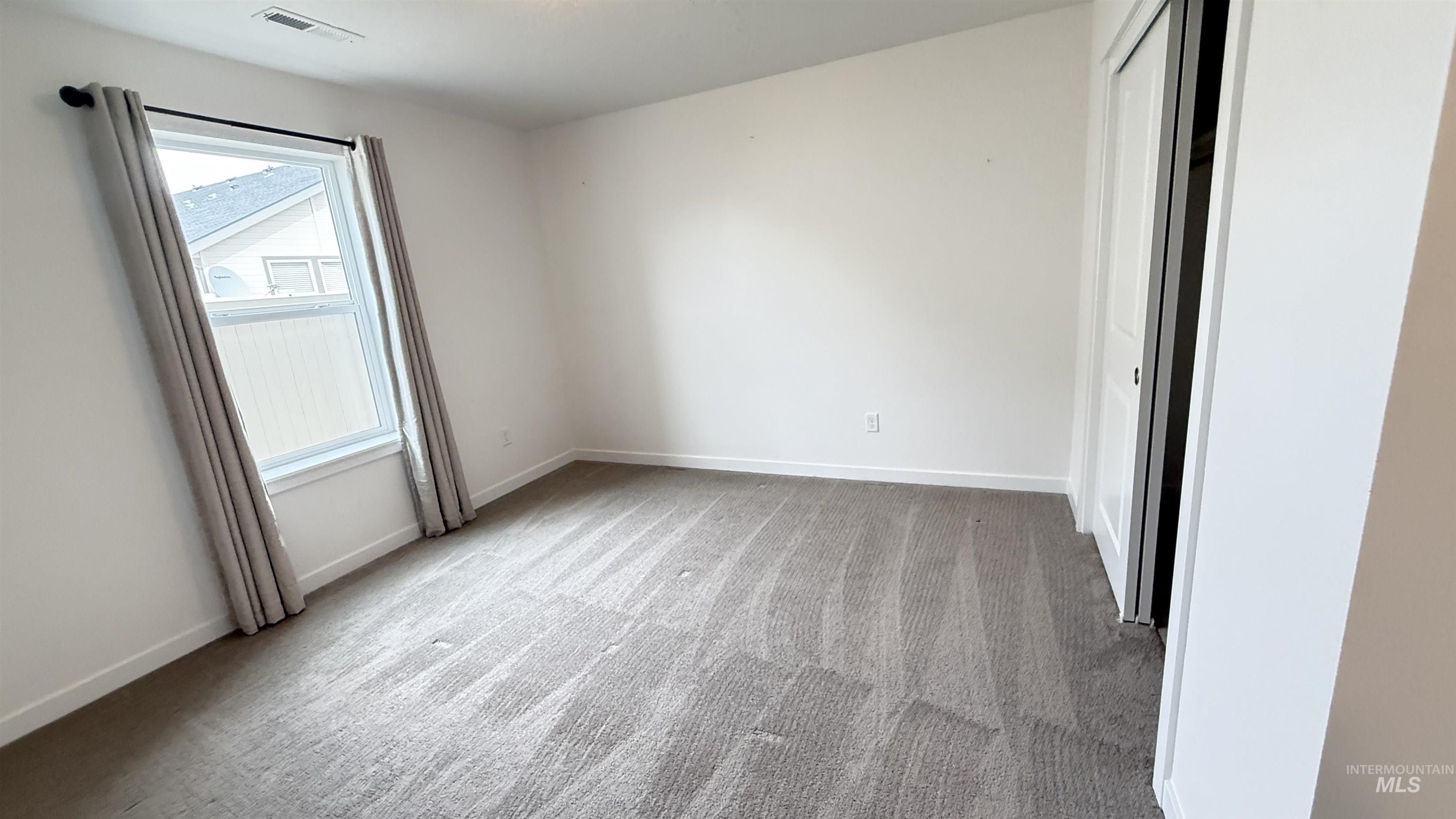 17032 Thomas Paine Way Property Photo 41