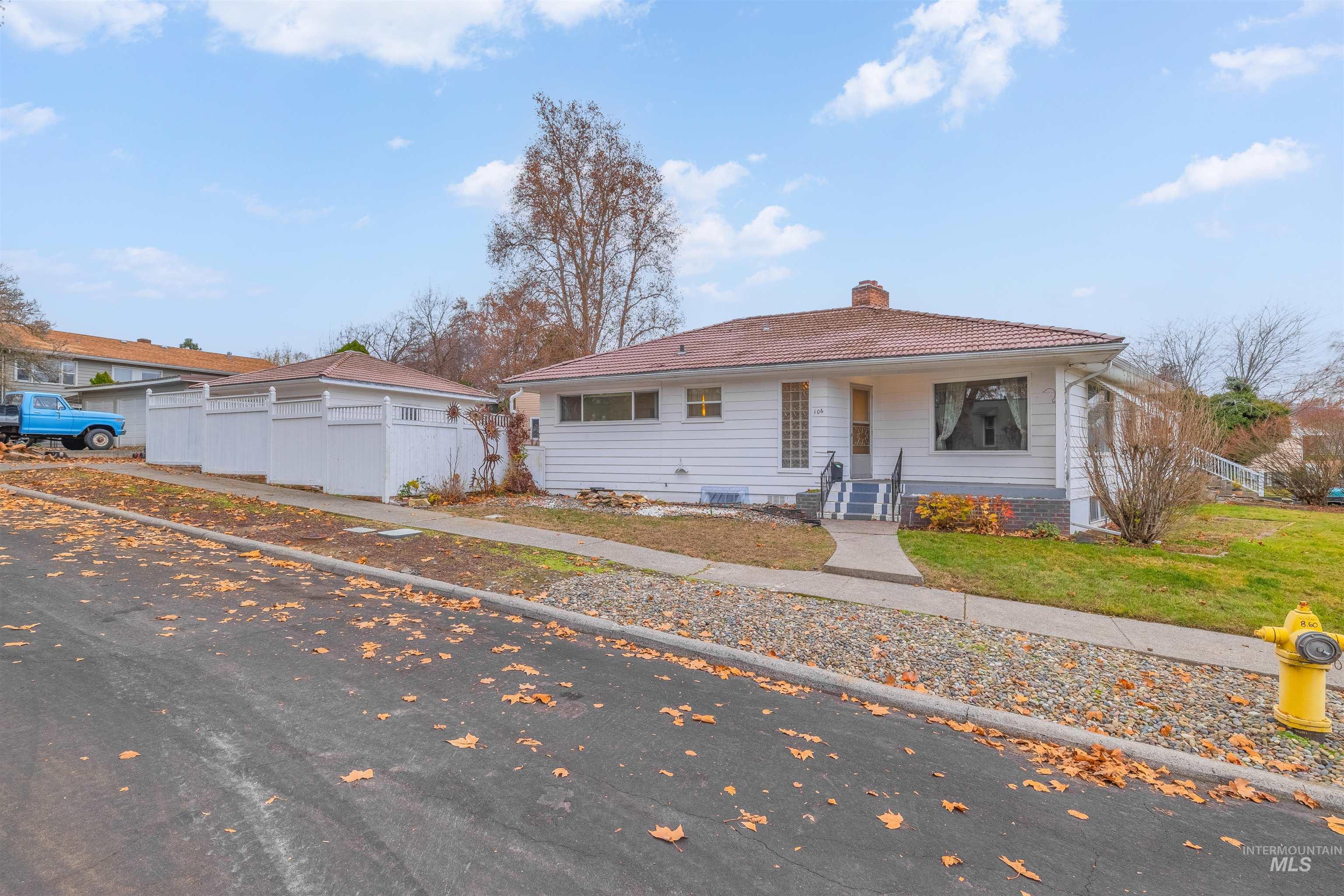 106 13th Avenue Property Photo 6