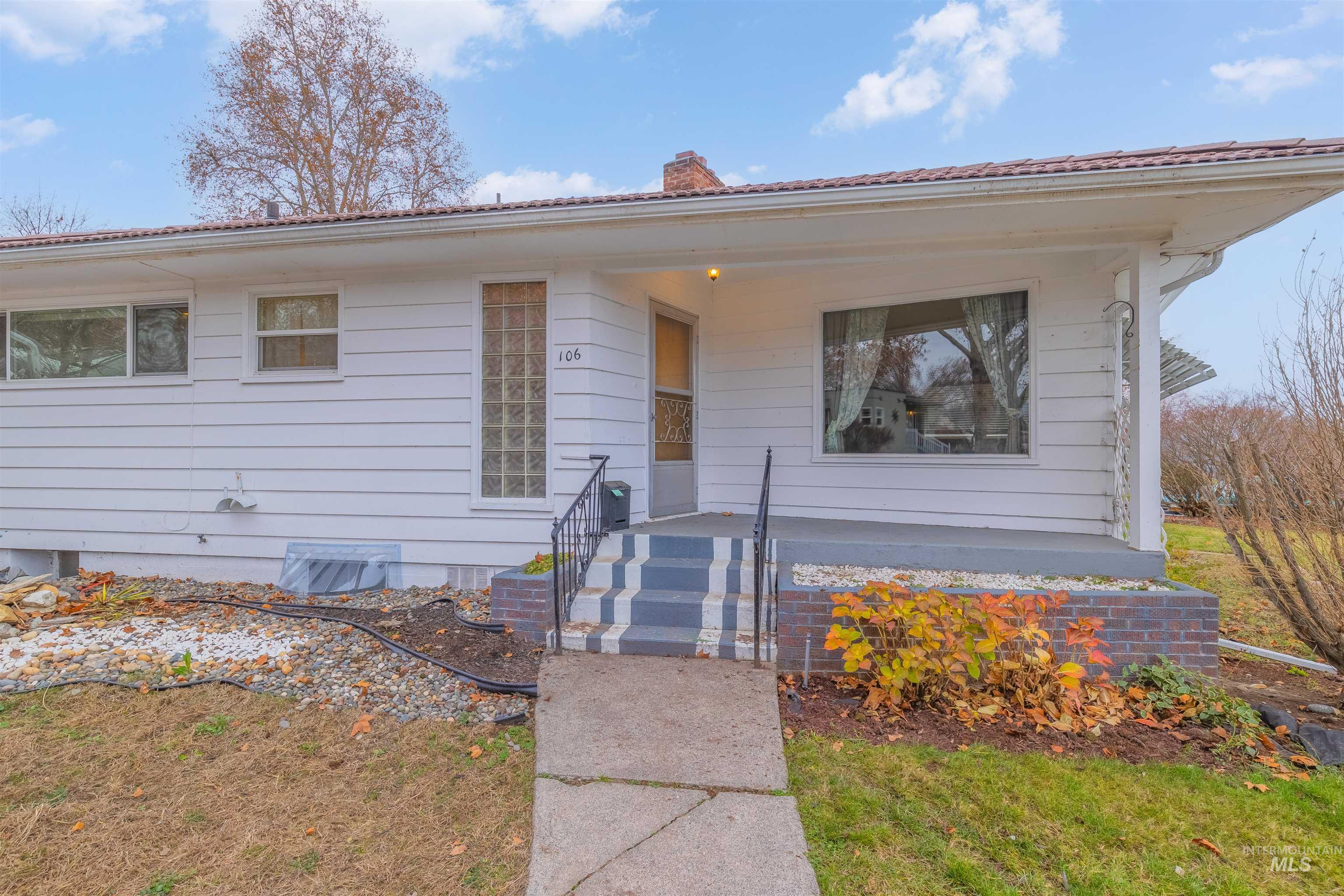 106 13th Avenue Property Photo 9