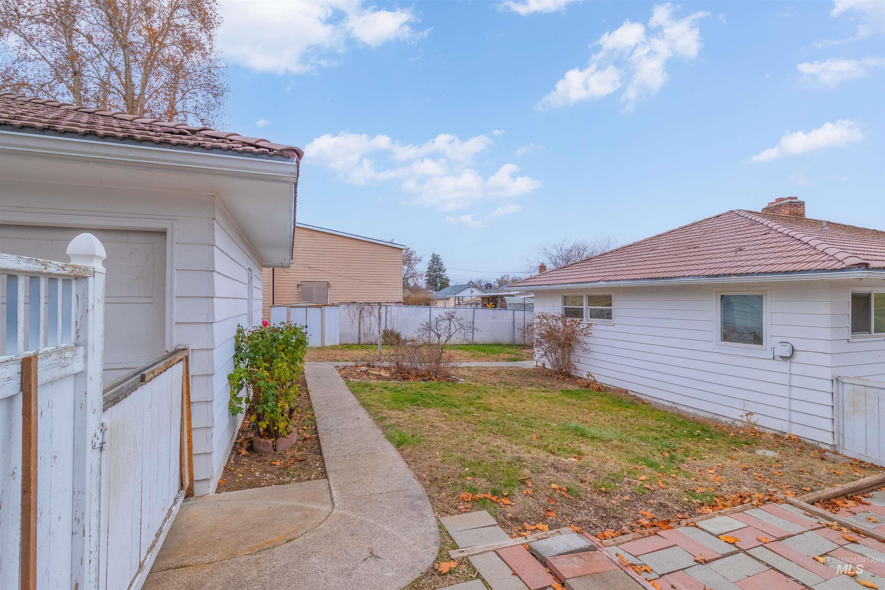 106 13th Avenue Property Photo 10