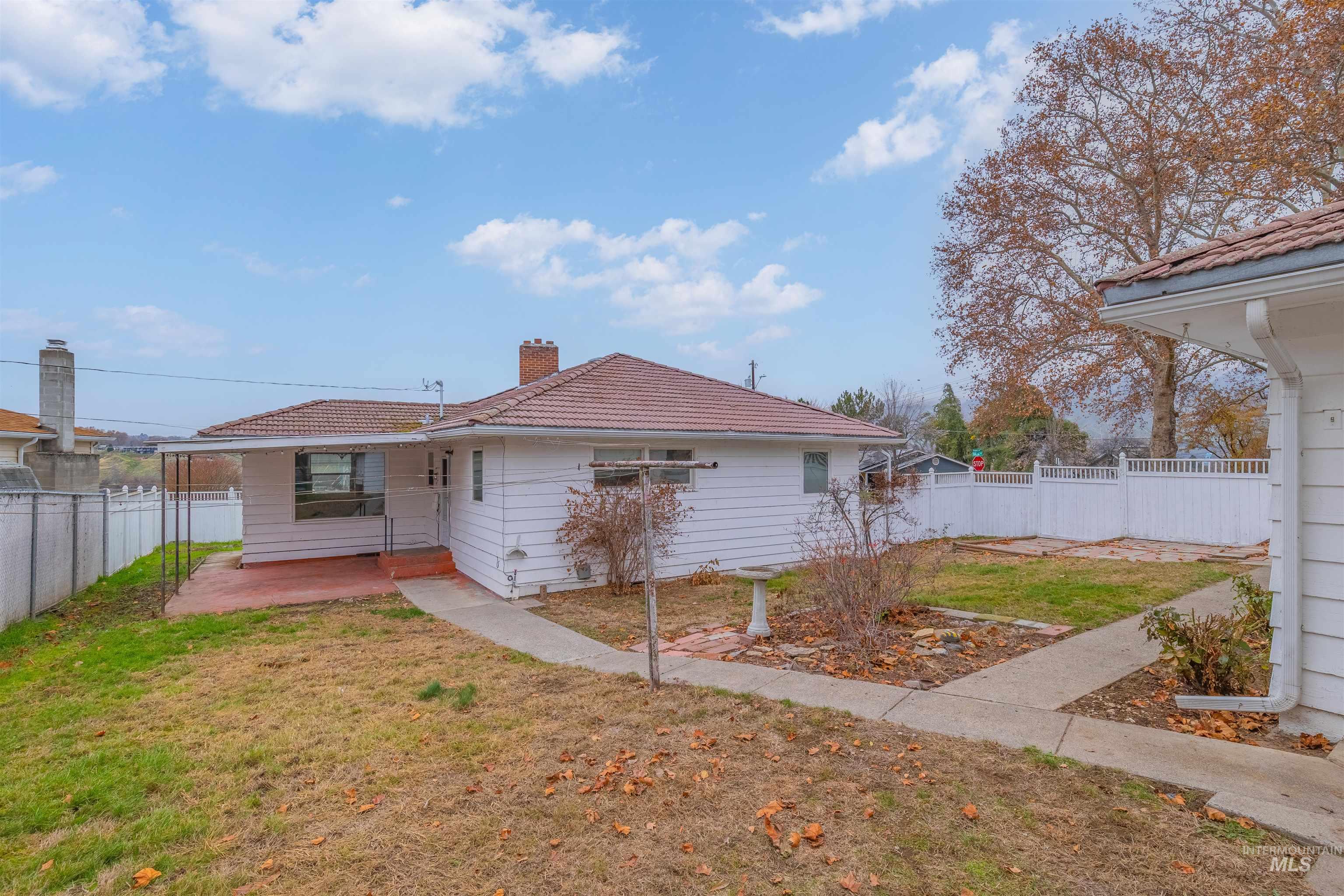 106 13th Avenue Property Photo 11