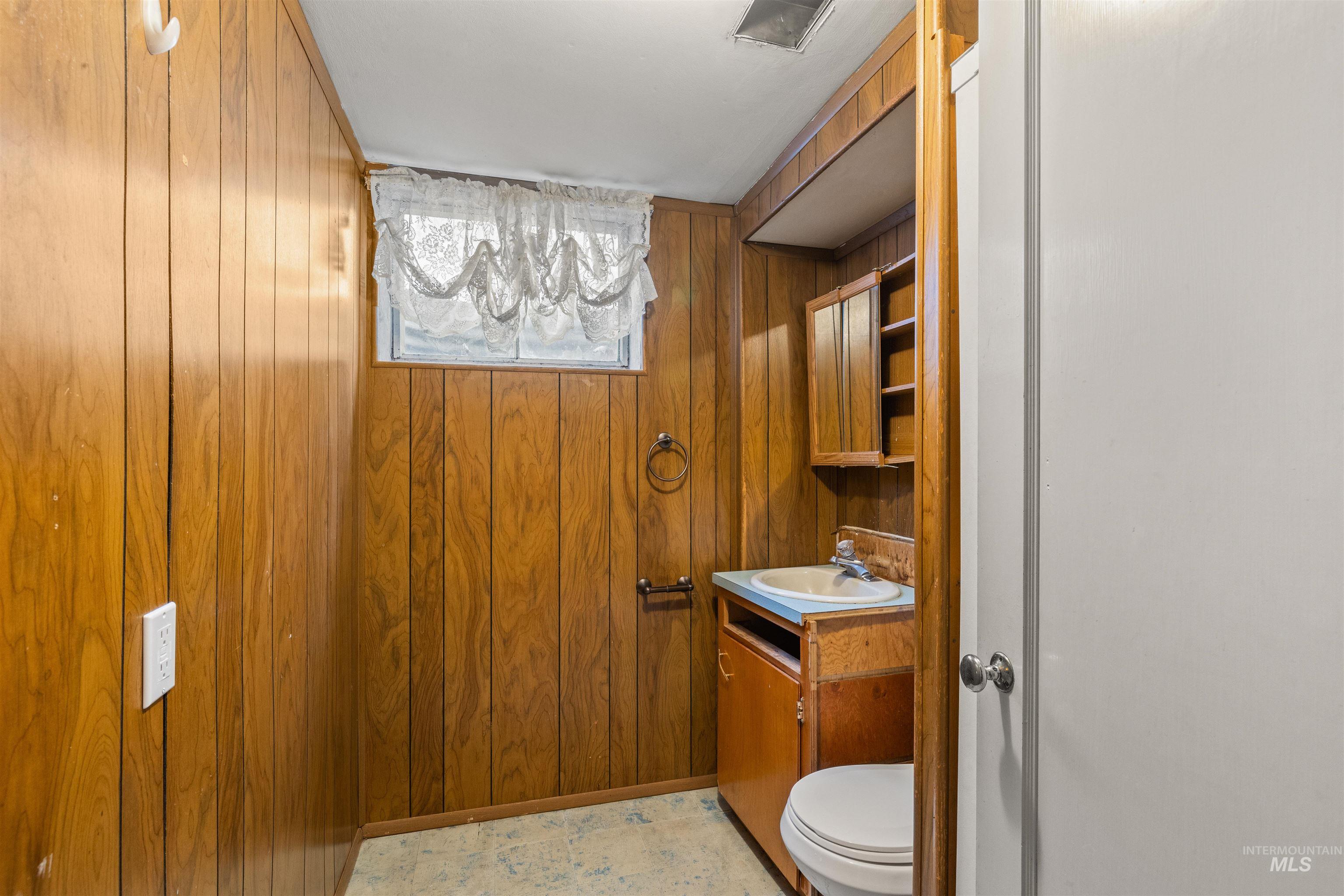 106 13th Avenue Property Photo 34