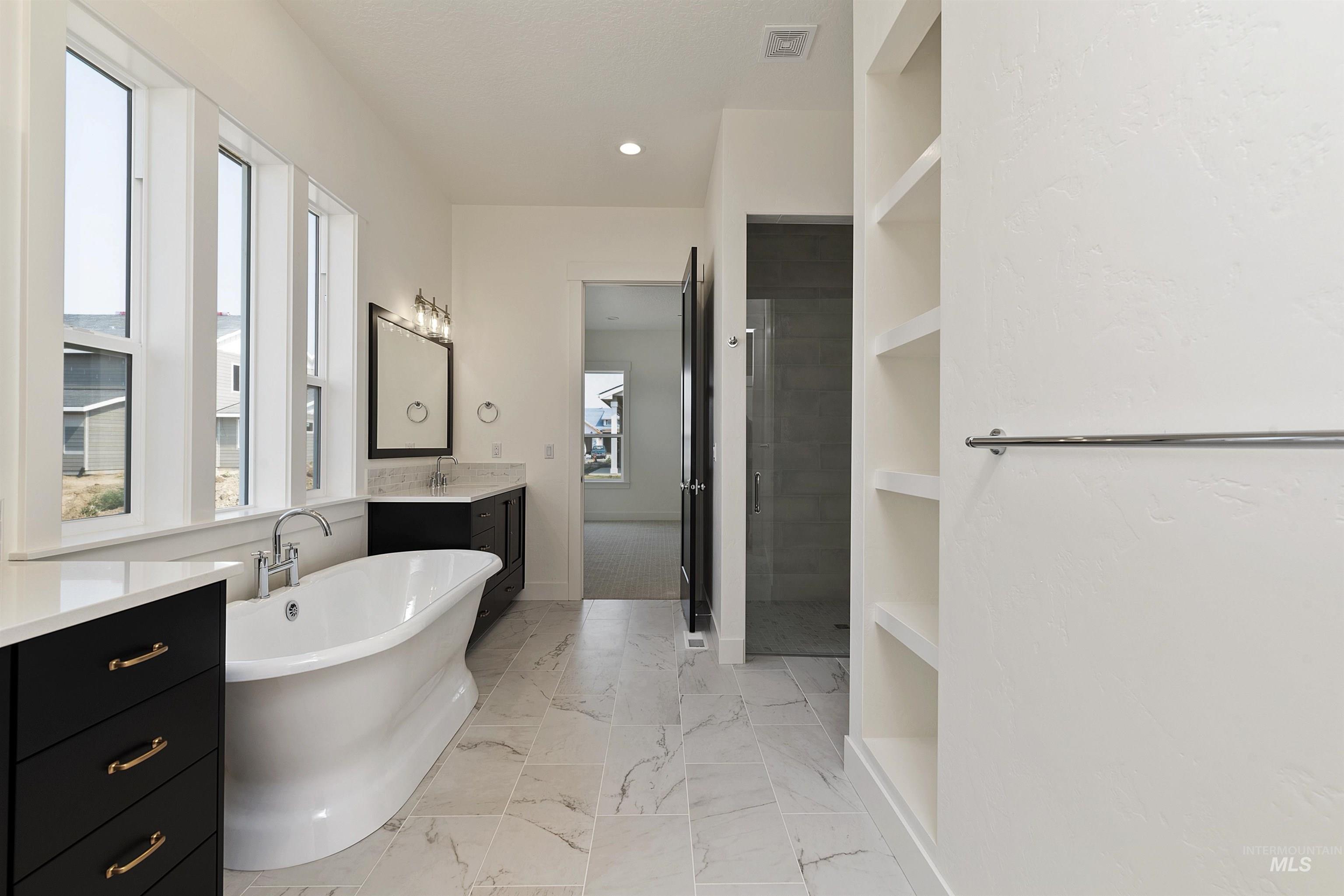 1147 N Gracie Avenue Property Photo 14