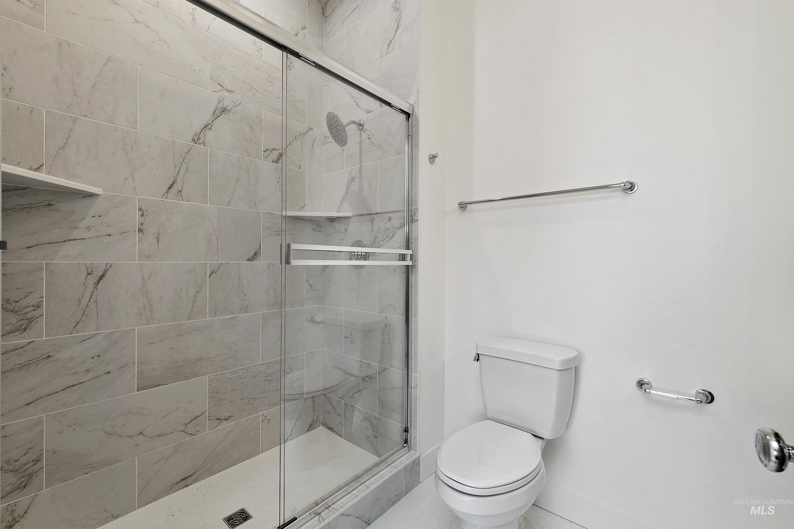 1147 N Gracie Avenue Property Photo 20