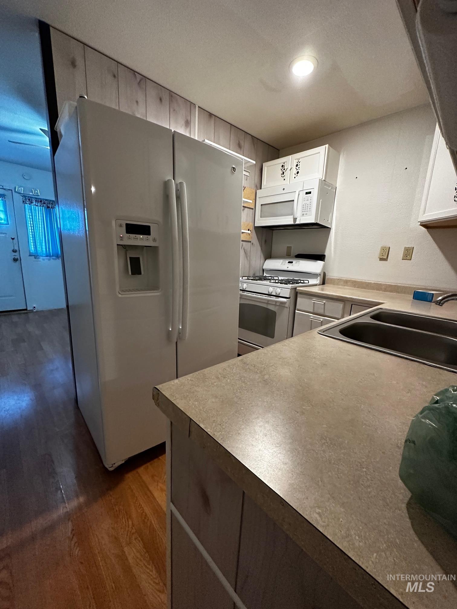 110 Chief Lawyer Street Property Photo 7
