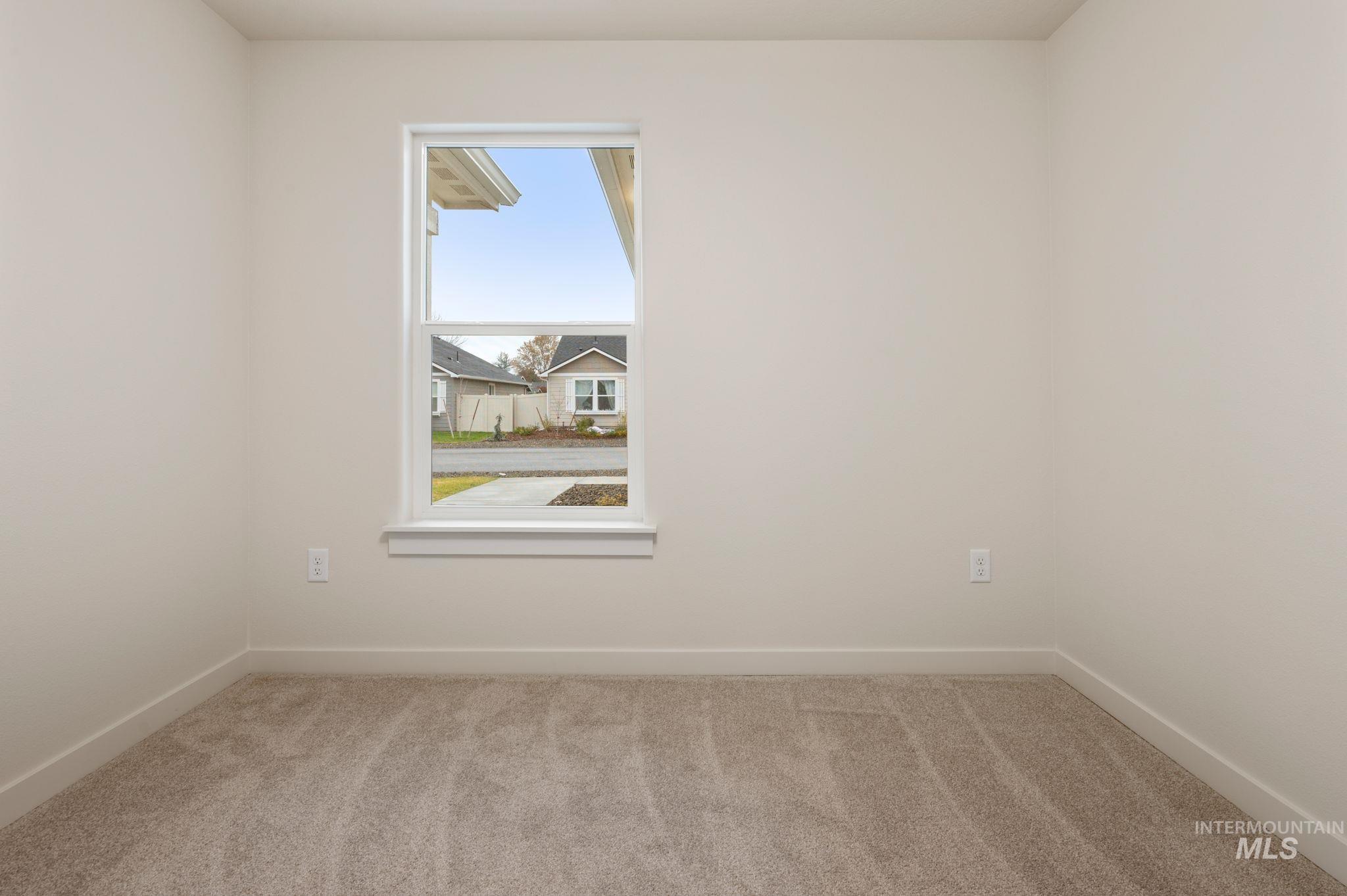2430 Legacy Court Property Photo 15