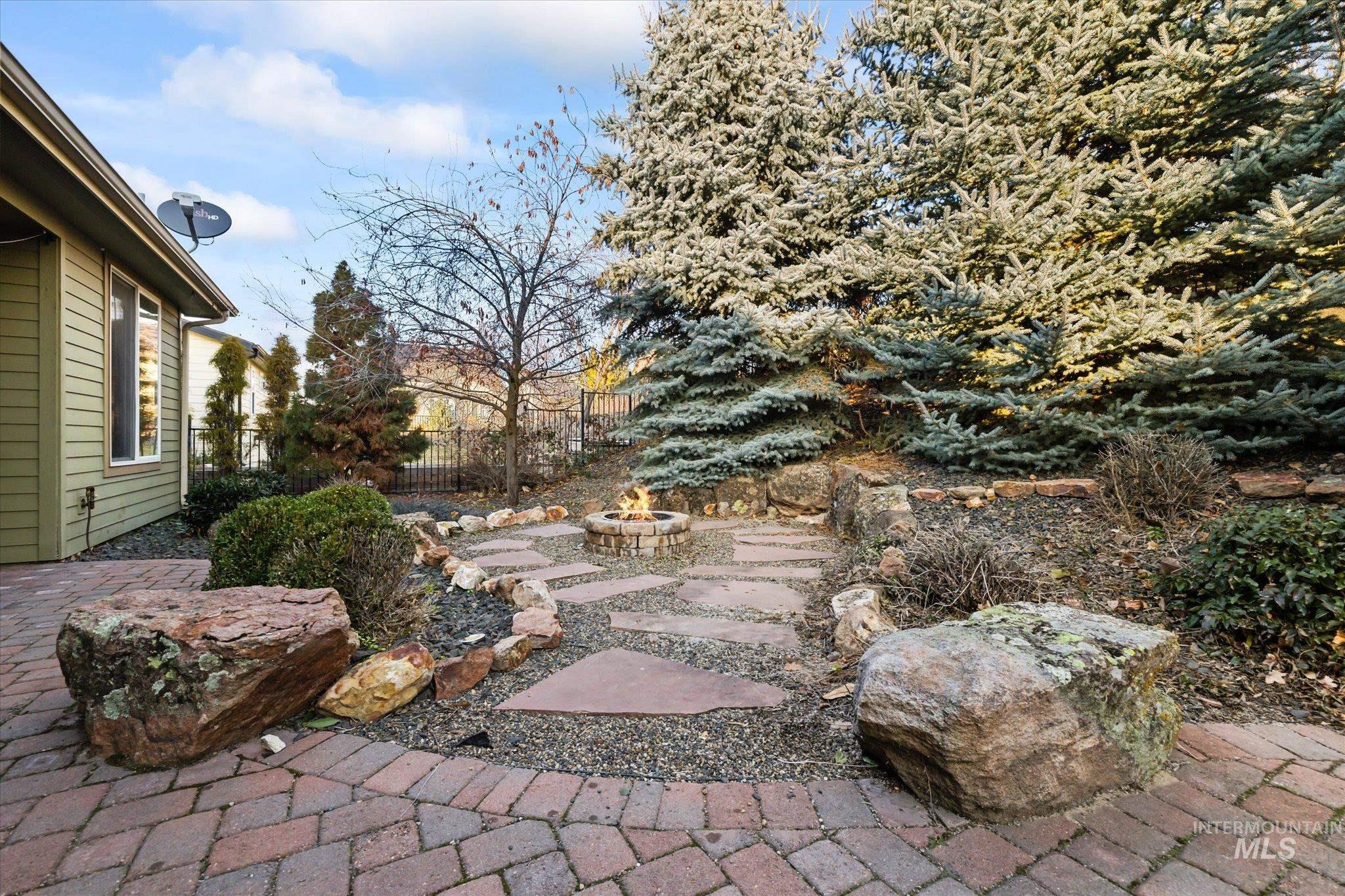 18222 N Streams Edge Way Property Photo 25