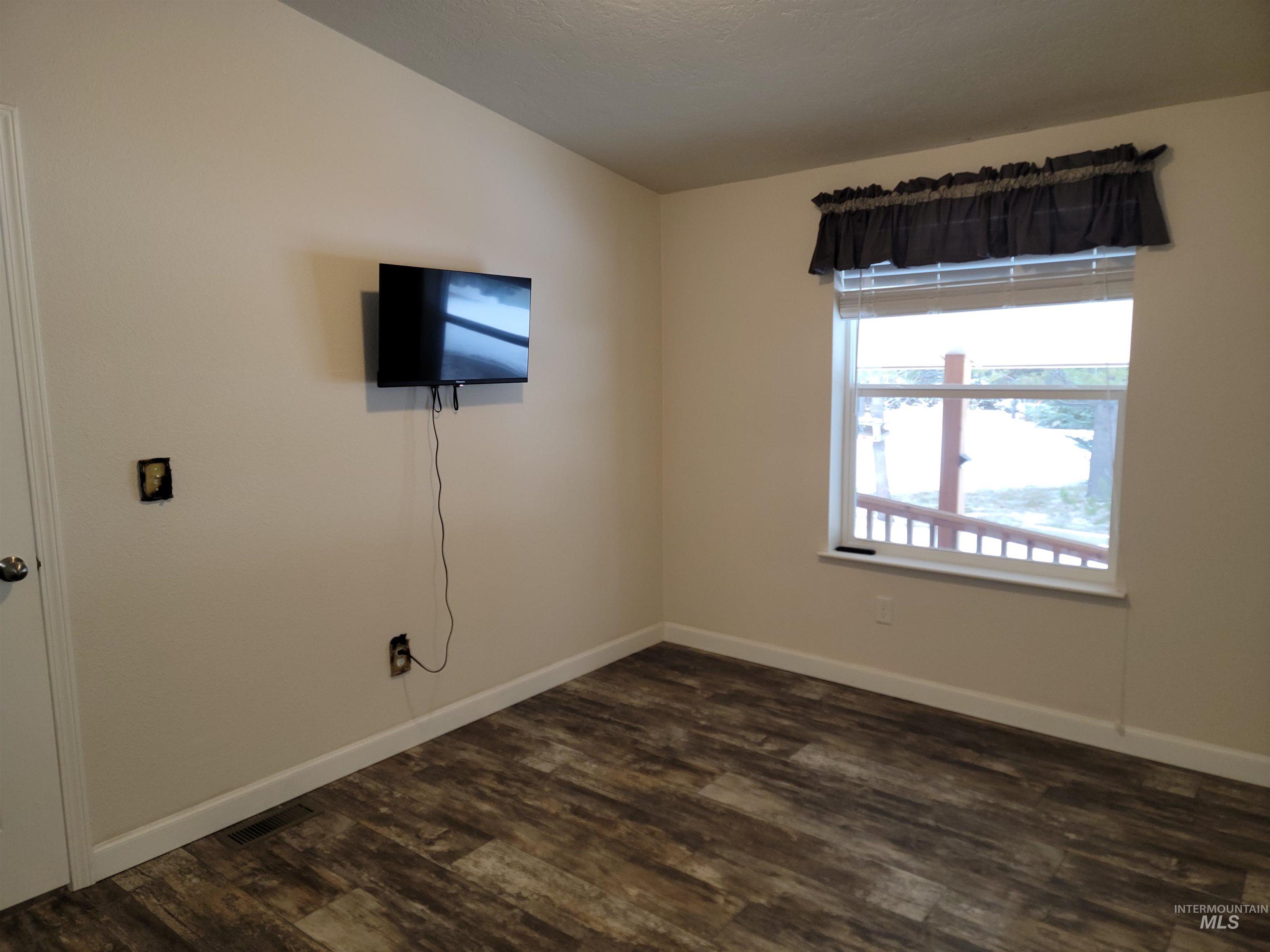 150 Camas Ln Property Photo 27