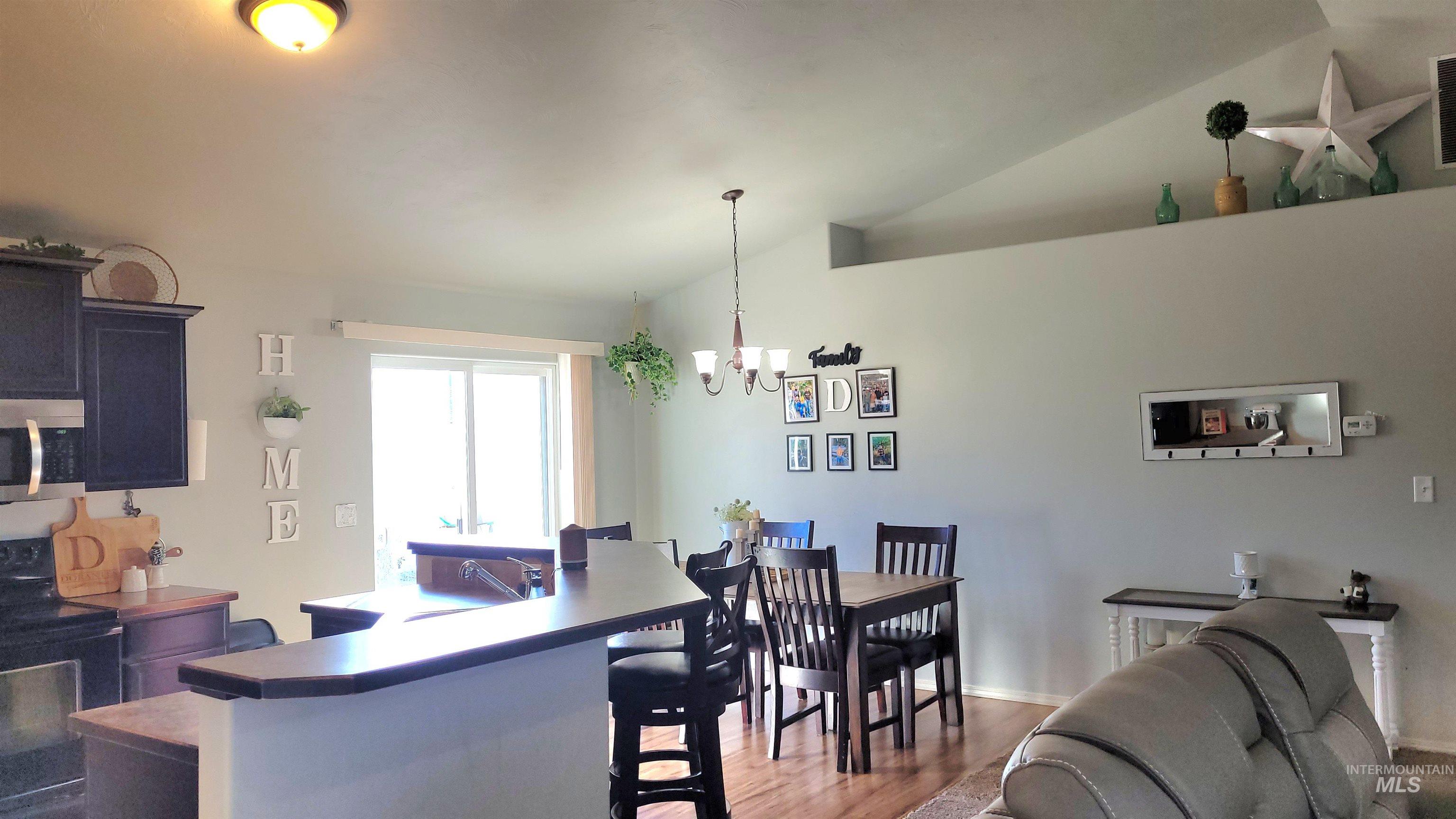 2643 Yellowstone Trail Property Photo 6
