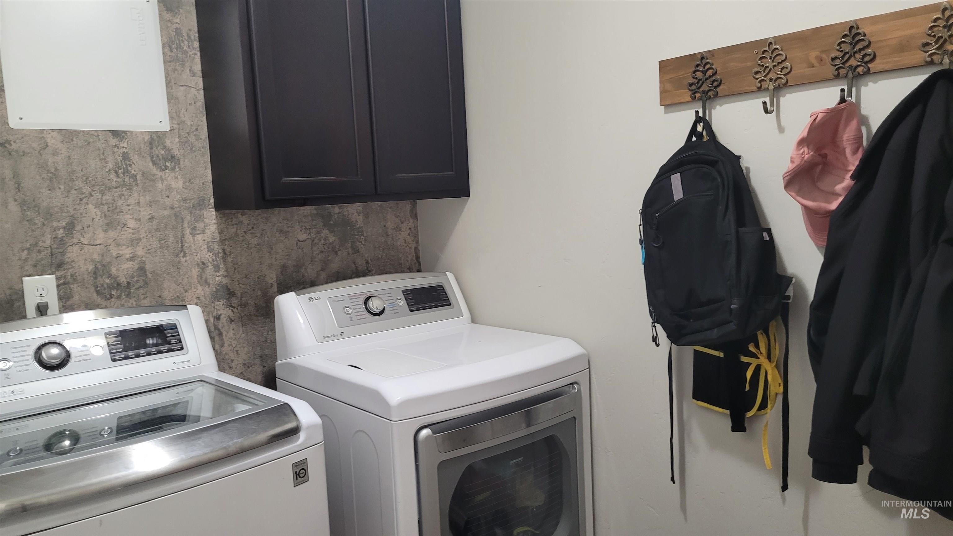 2643 Yellowstone Trail Property Photo 10