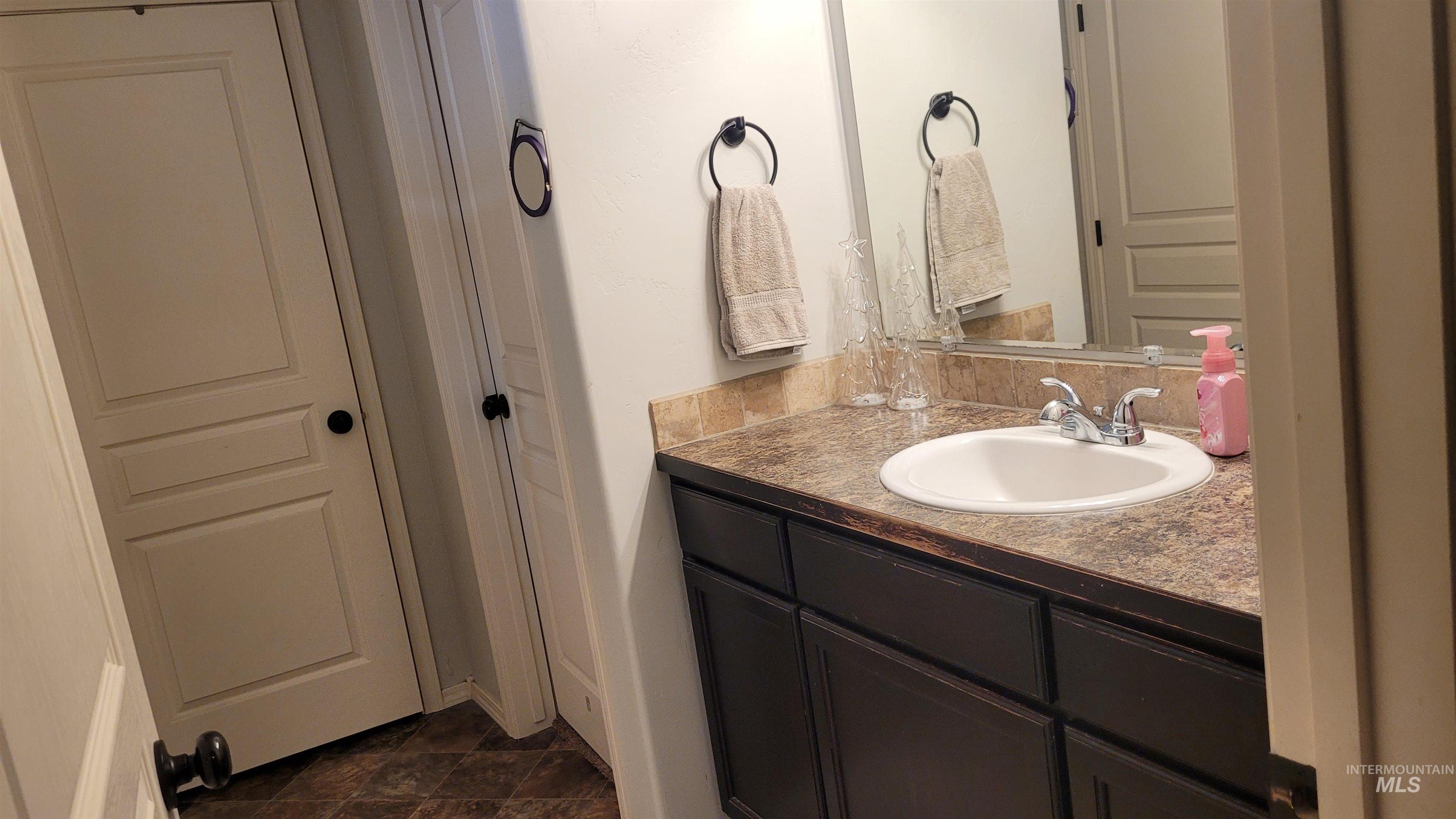 2643 Yellowstone Trail Property Photo 19