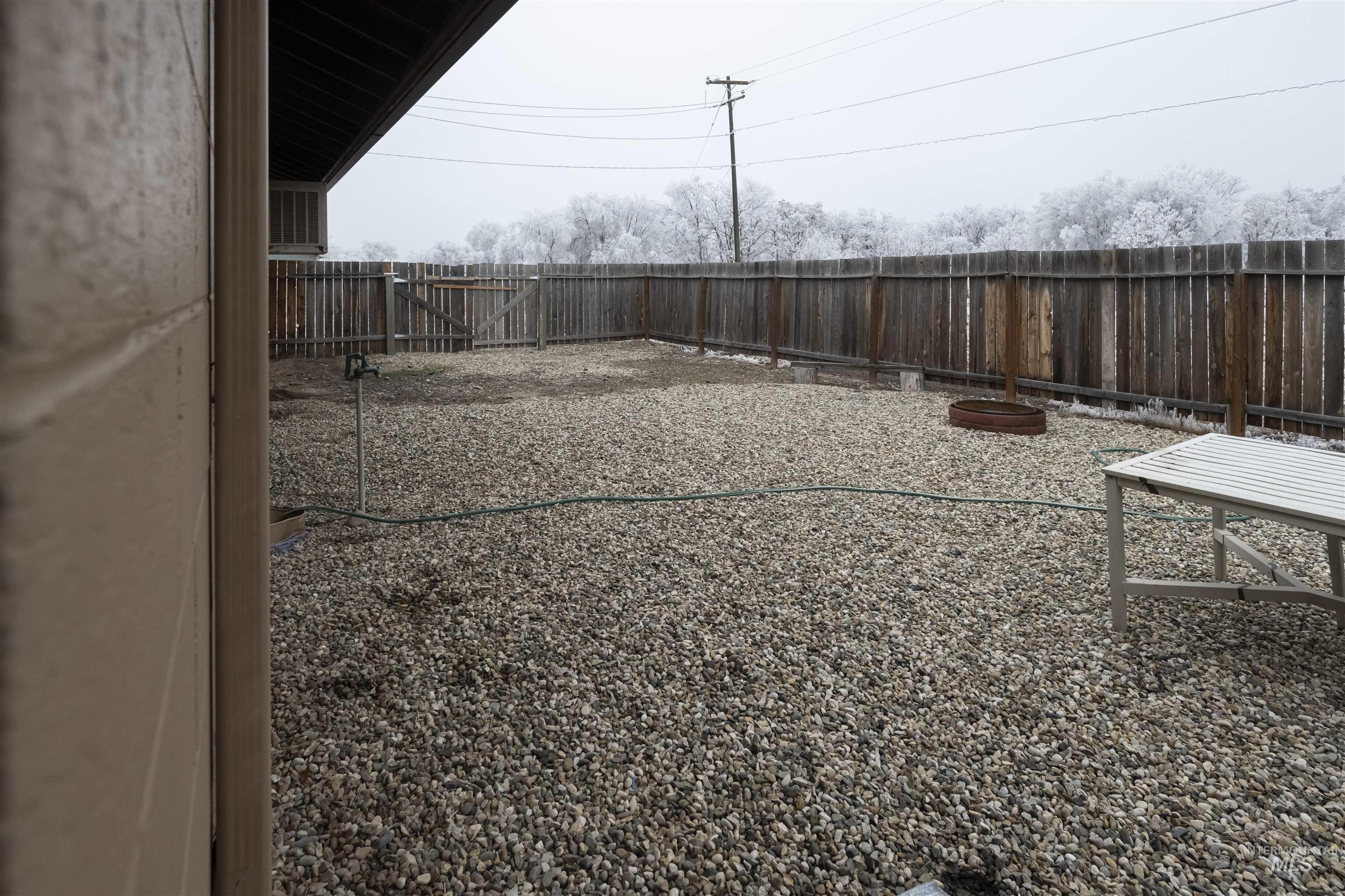 620 S Main Street Property Photo 4