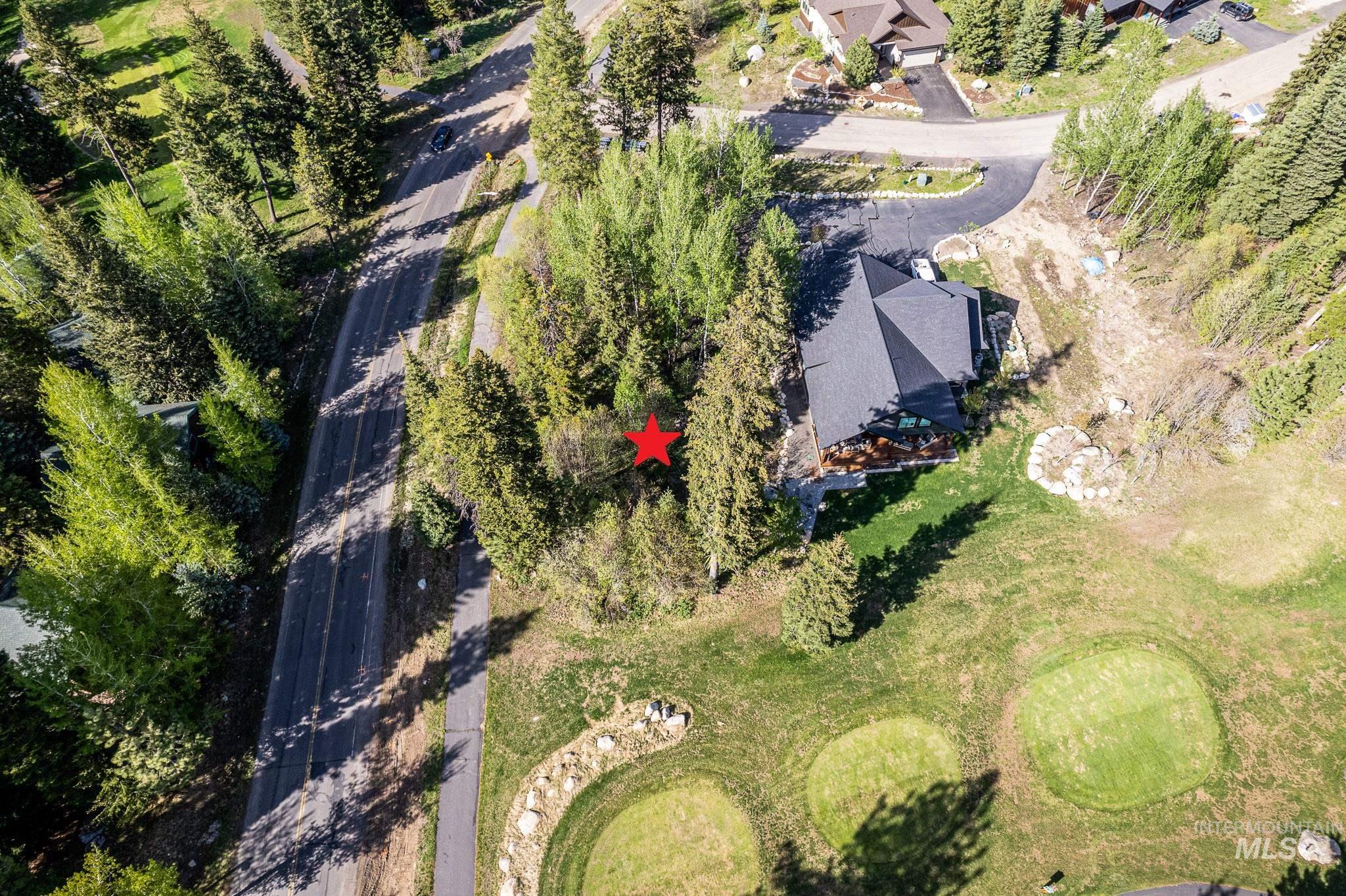 1000 Violet Way Property Photo 3