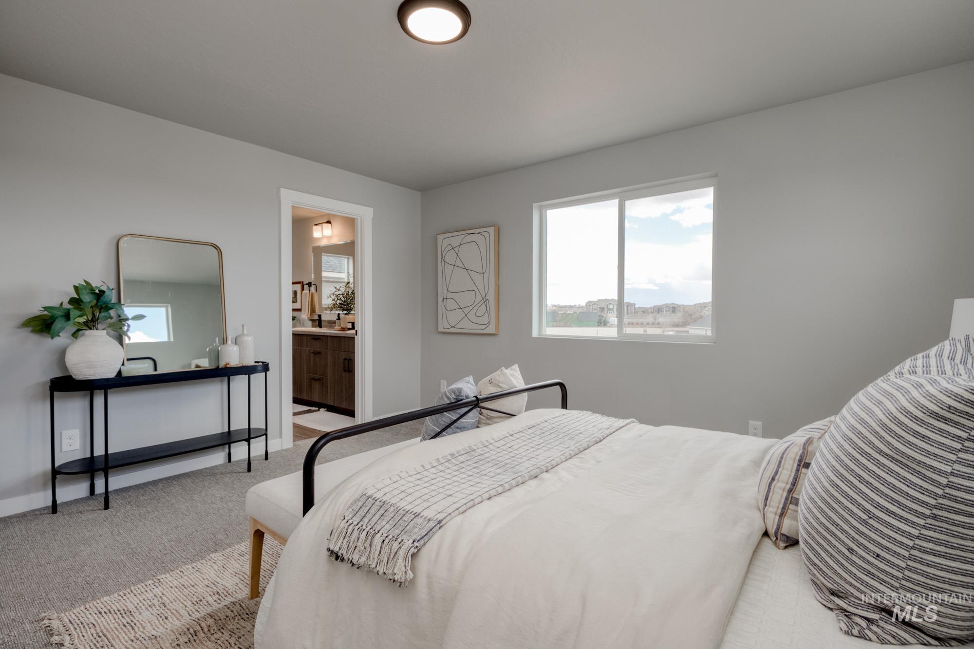 651 N Aleppo Way Property Photo 18