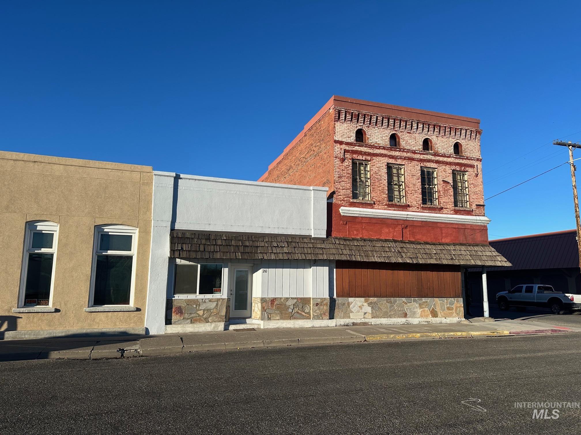 45 N Commercial Property Photo 3