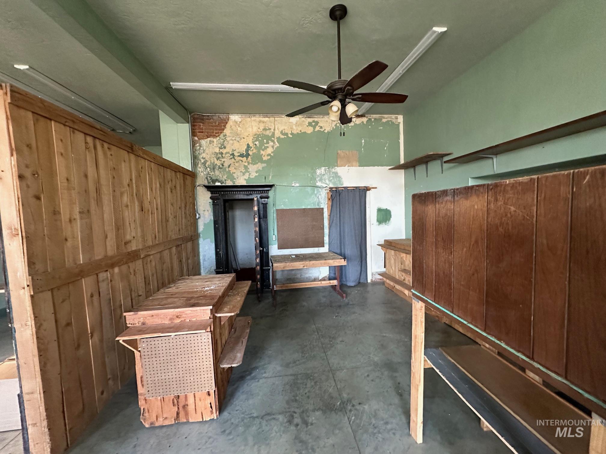 45 N Commercial Property Photo 19
