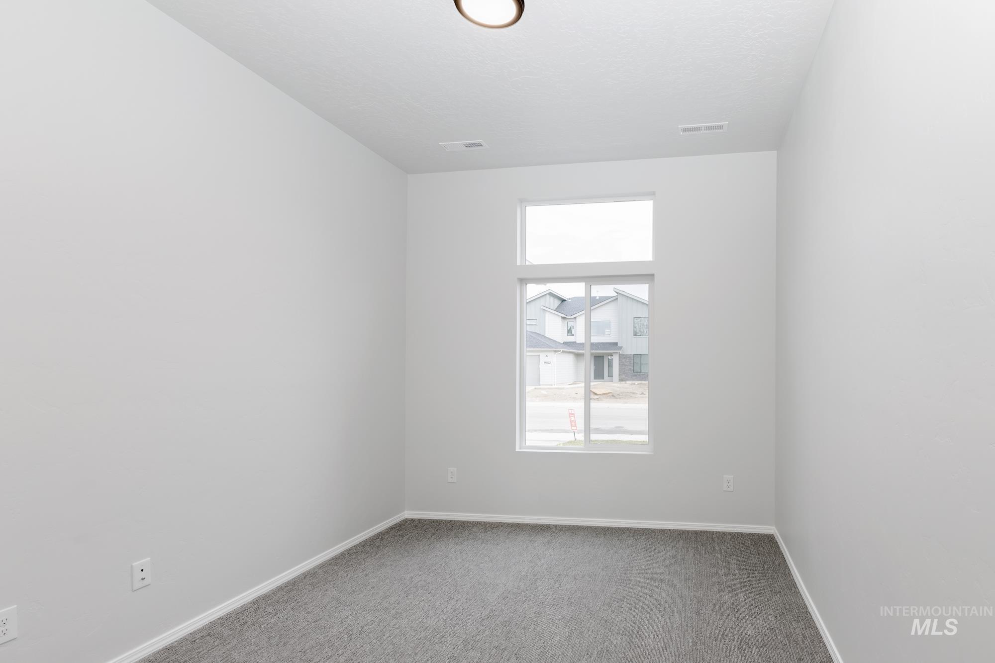 14823 N Fishing Creek Ave Property Photo 12