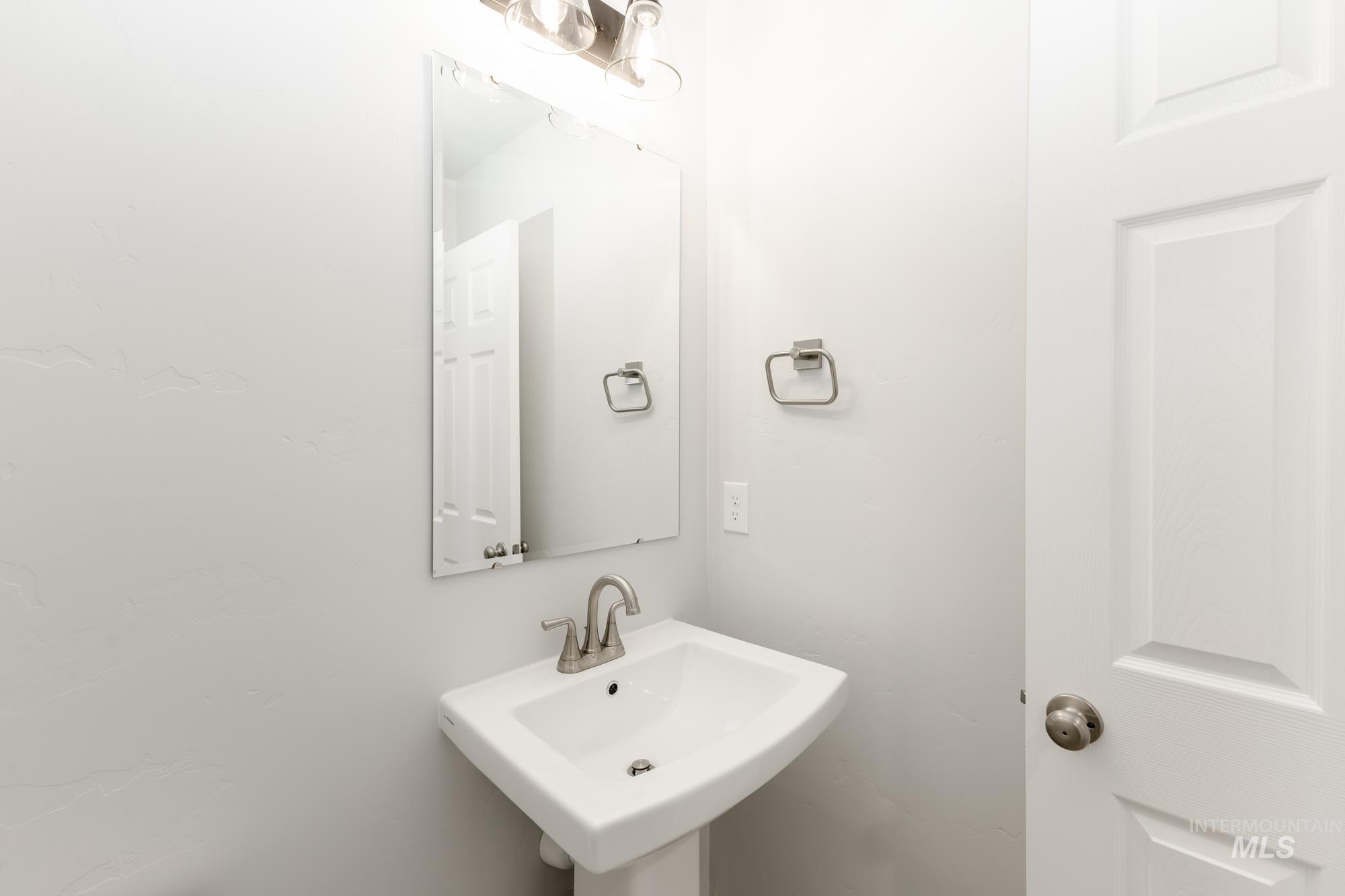 11208 W Windmill Way Property Photo 13