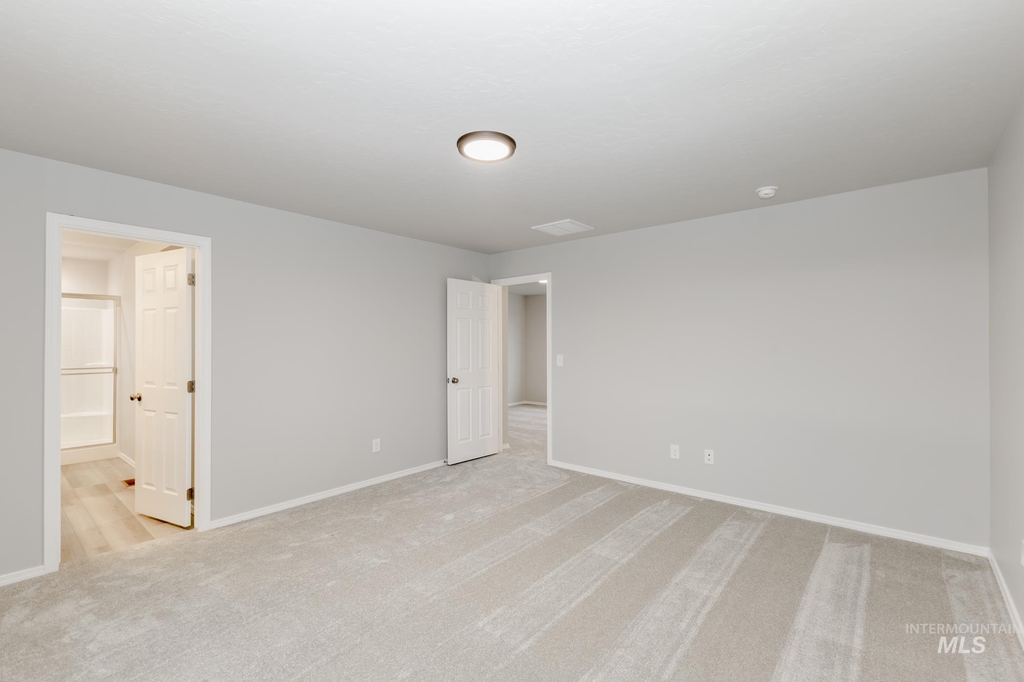 2861 W Caravan St Property Photo 19