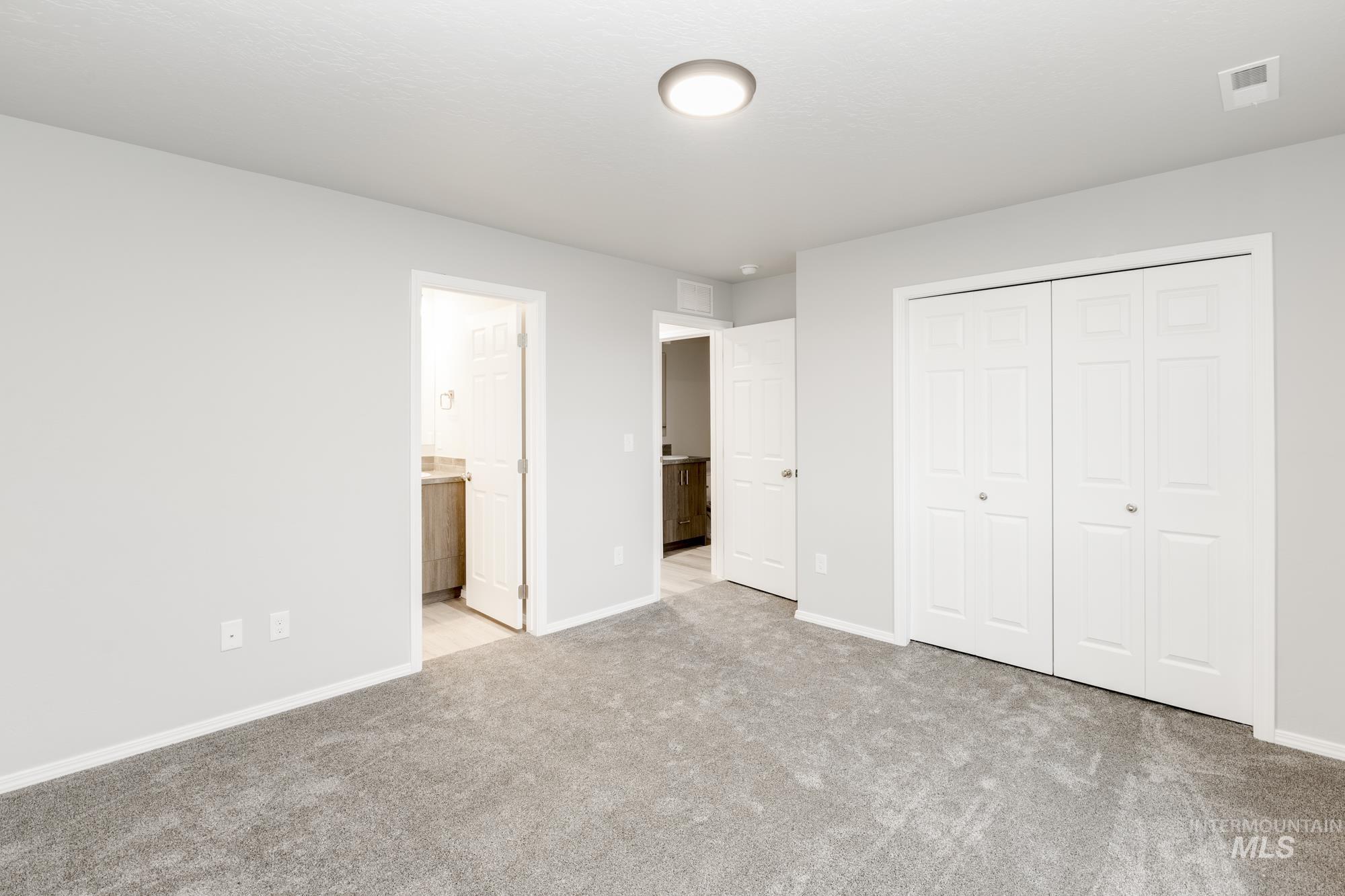 2893 W Lemhi Creek St Property Photo 14
