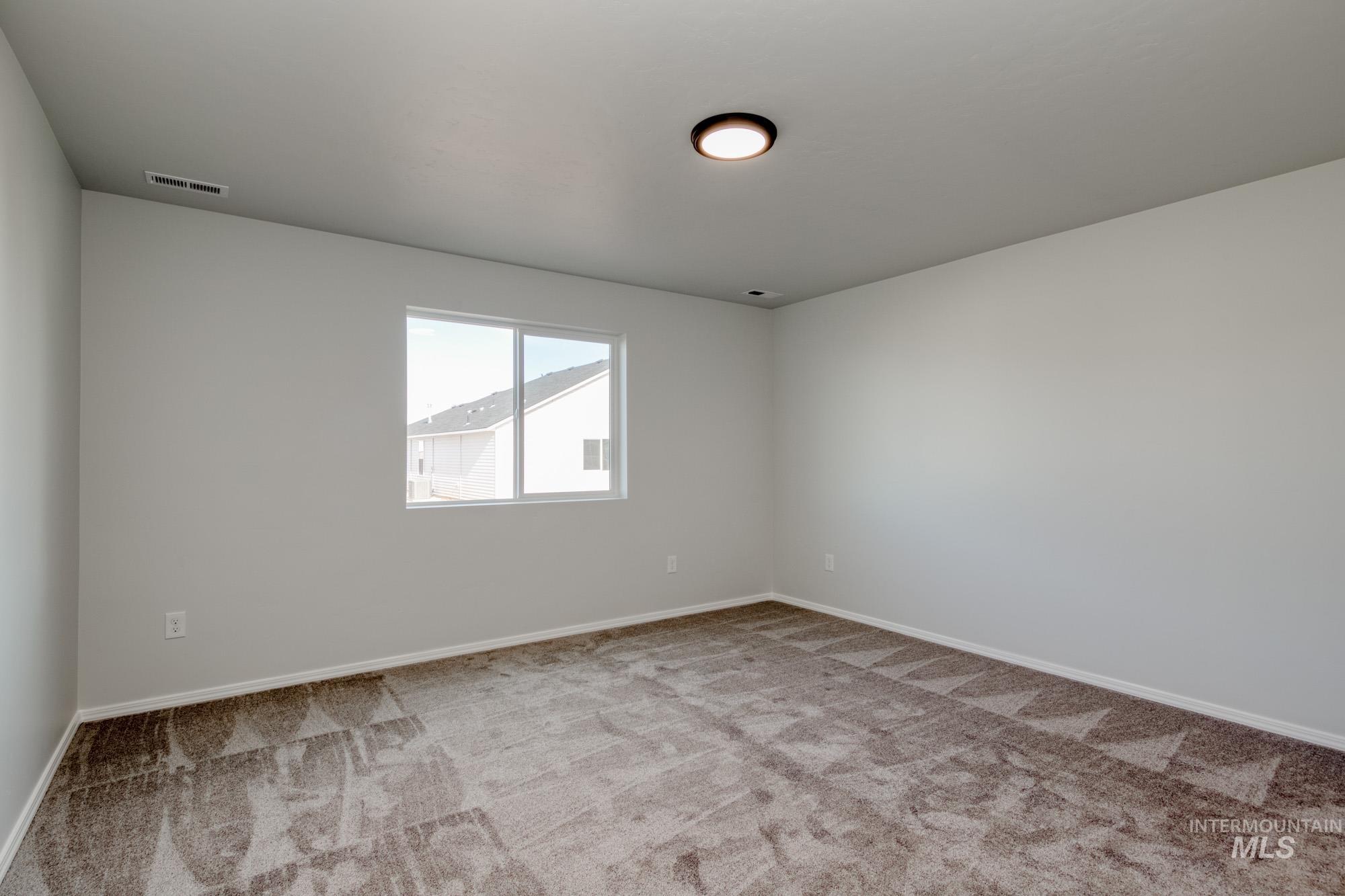 2858 W Caravan St Property Photo 15