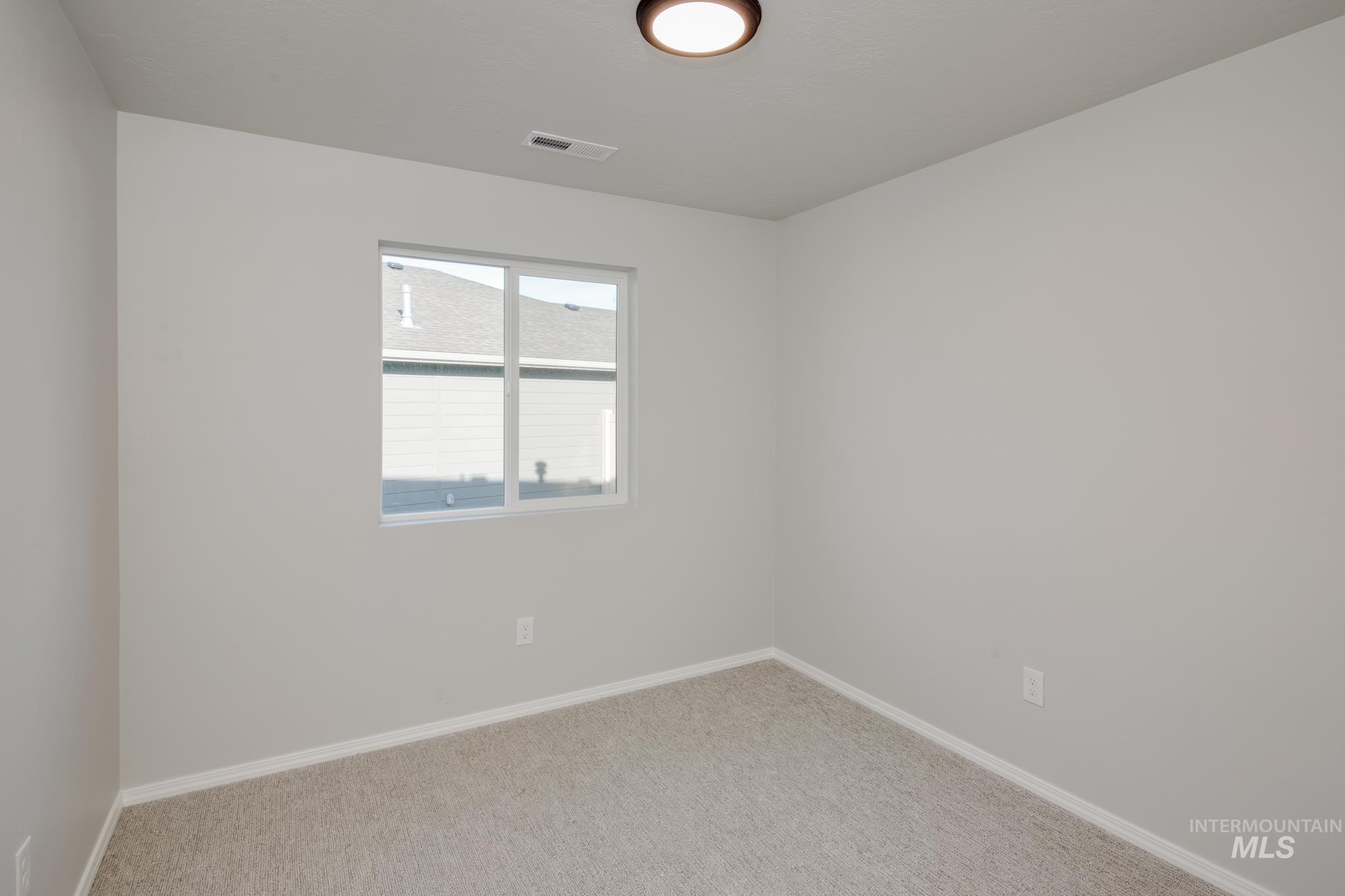 5491 S Memory Pl Property Photo 9