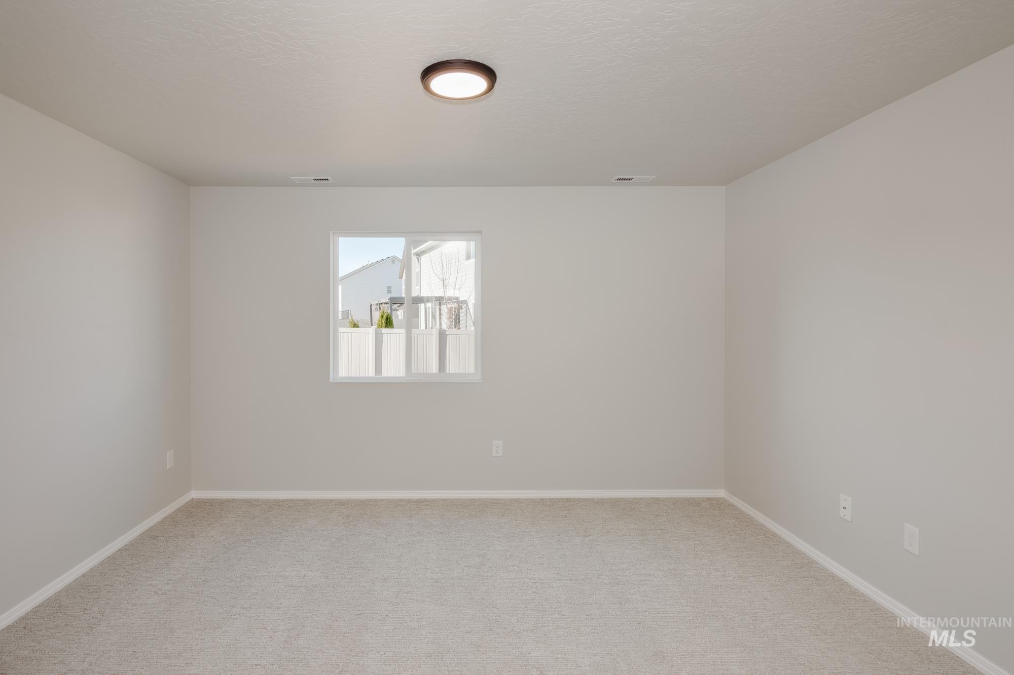 5491 S Memory Pl Property Photo 11