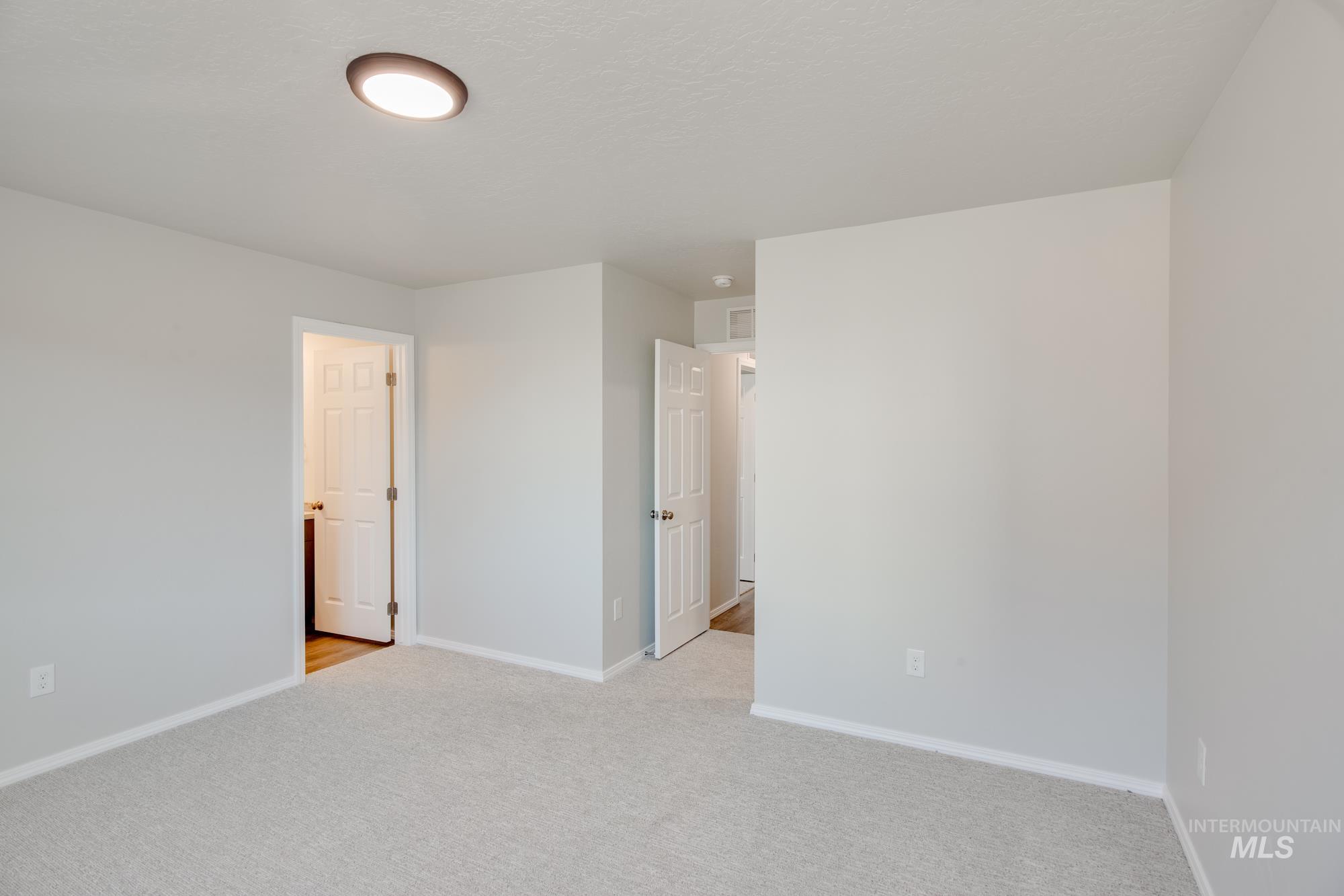 5491 S Memory Pl Property Photo 12