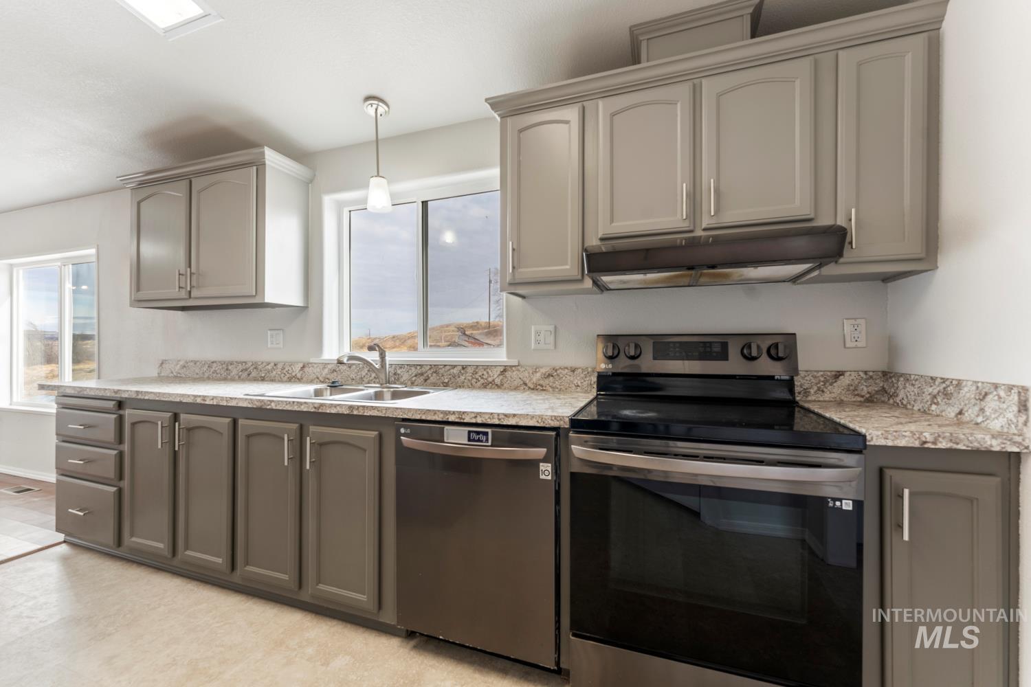 510 Kessinger Property Photo 8