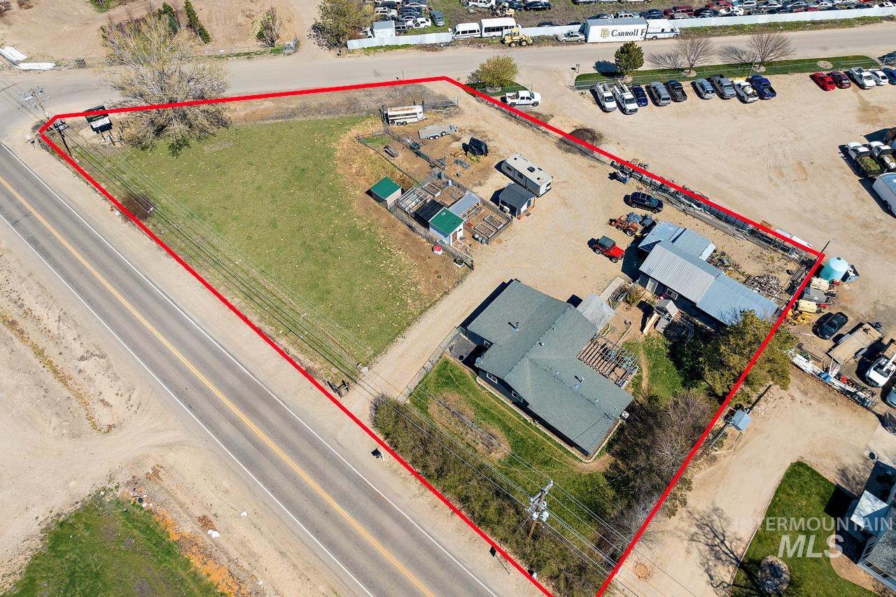 3304 N Middleton Rd. Property Photo 1