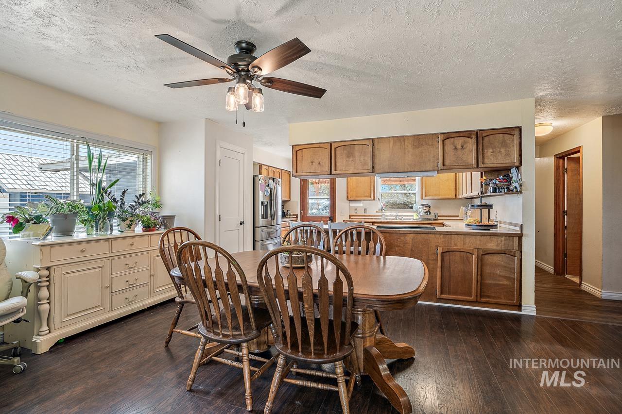 3304 N Middleton Rd. Property Photo 13
