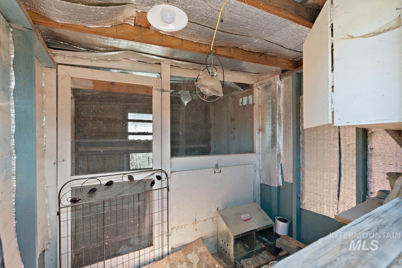 3304 N Middleton Rd. Property Photo 41