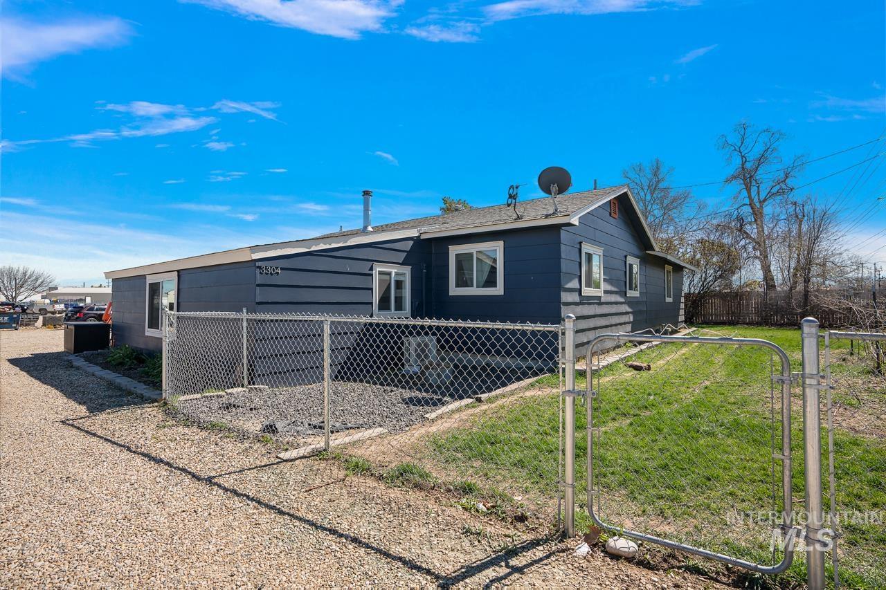 3304 N Middleton Rd. Property Photo 46