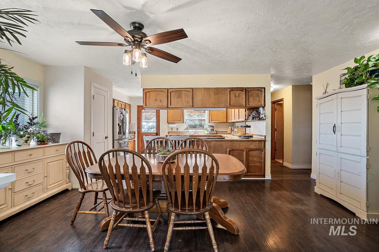 3304 N Middleton Property Photo 13