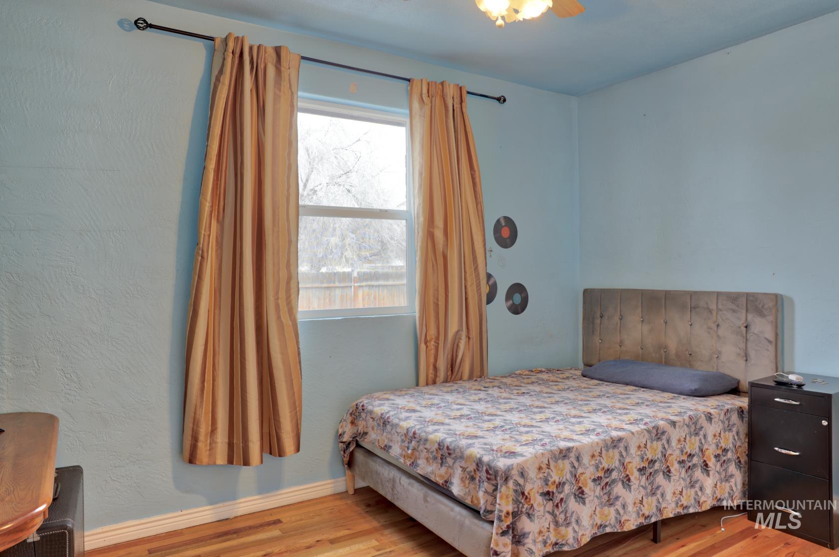1020 W Orchard Property Photo 15