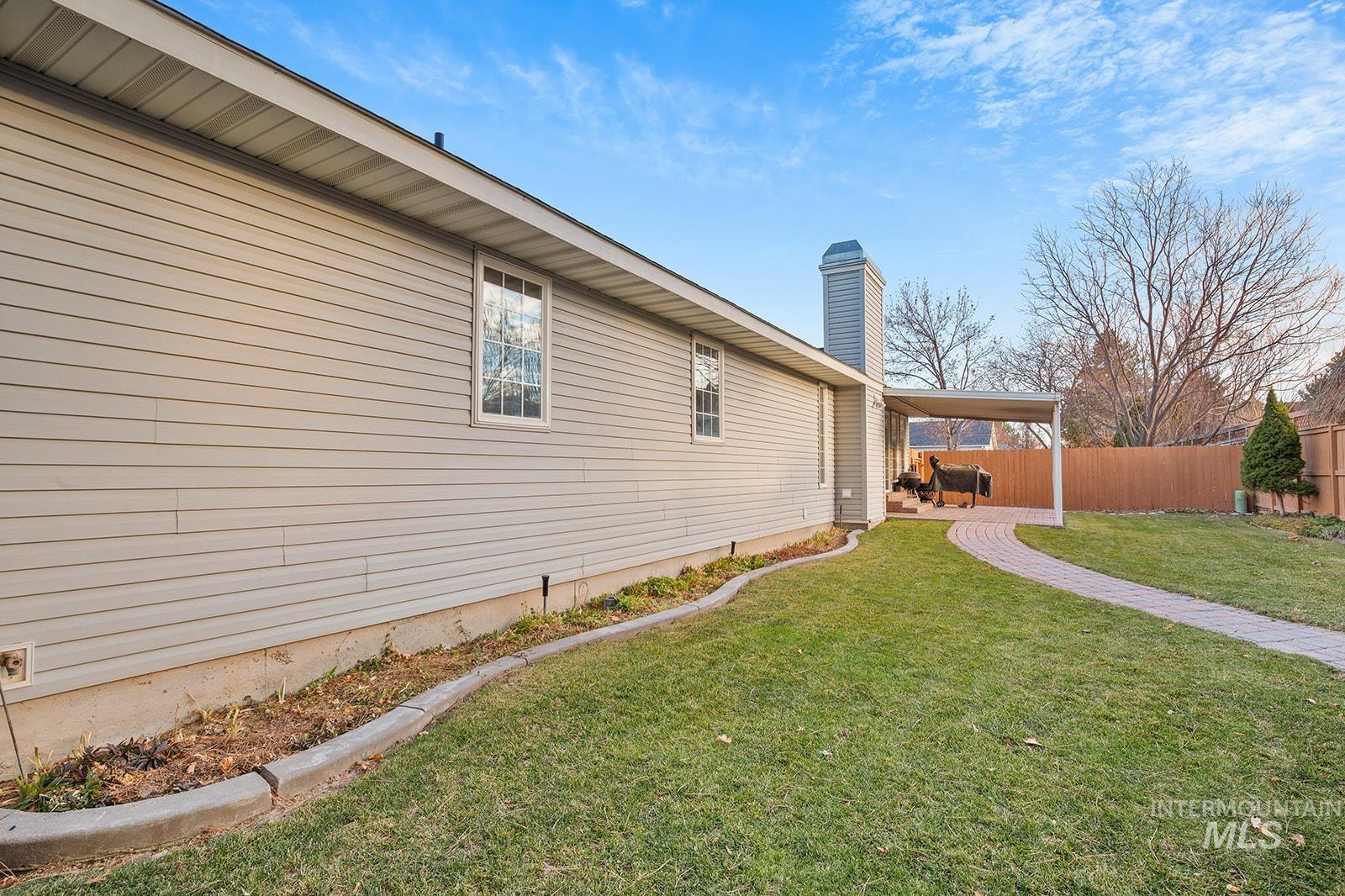 641 Buckingham Dr. Property Photo 29