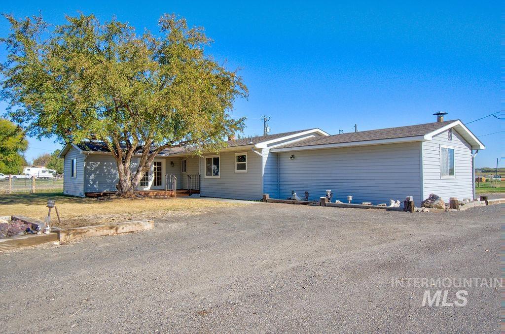 546 S 100 E Property Photo 1