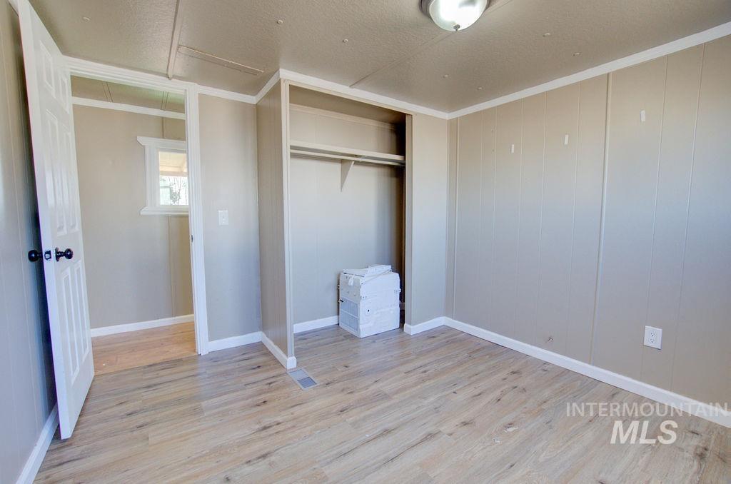 546 S 100 E Property Photo 12