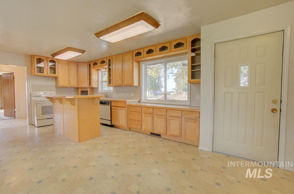 546 S 100 E Property Photo 19