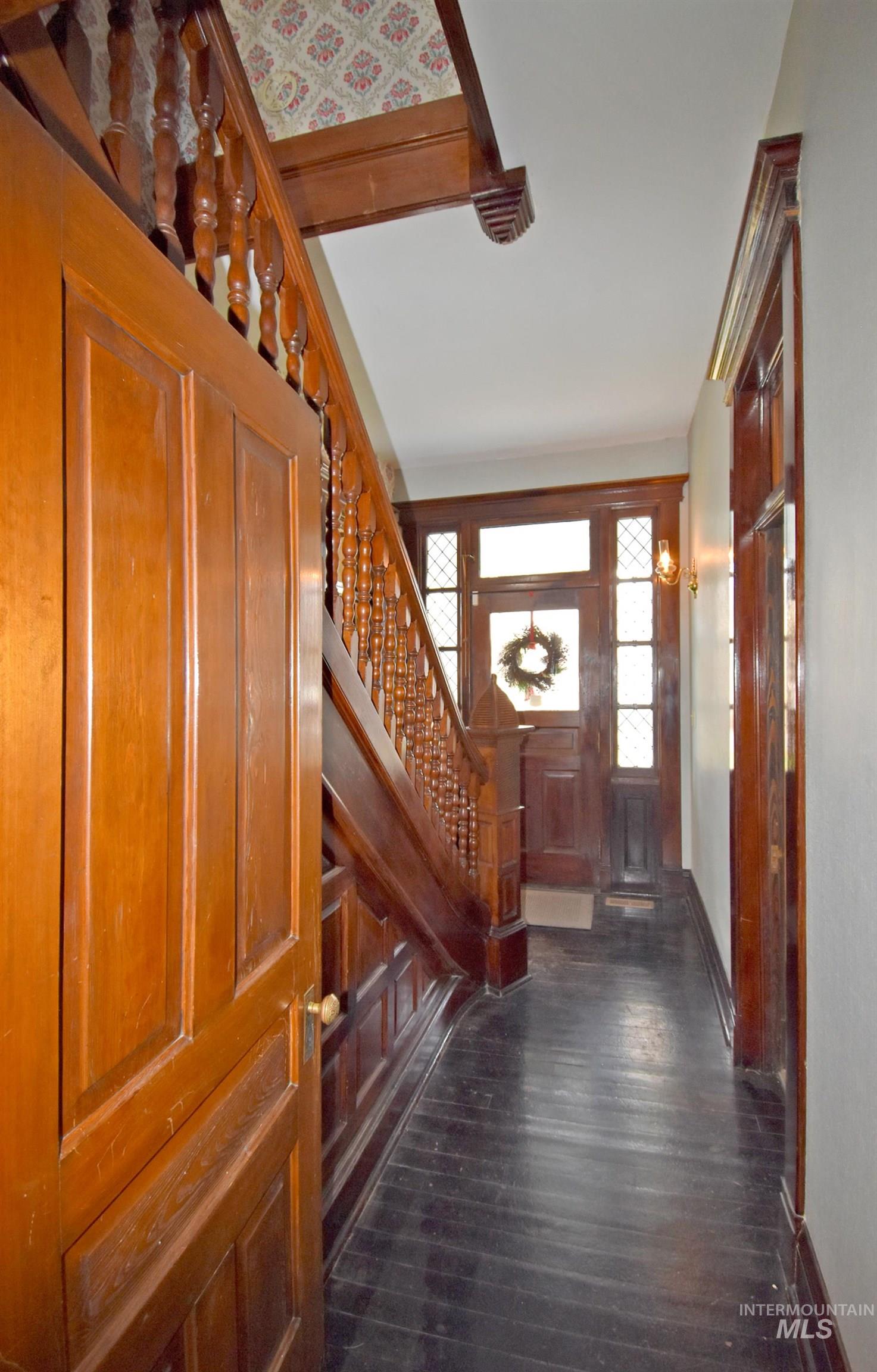 1429 Chestnut Street Property Photo 13