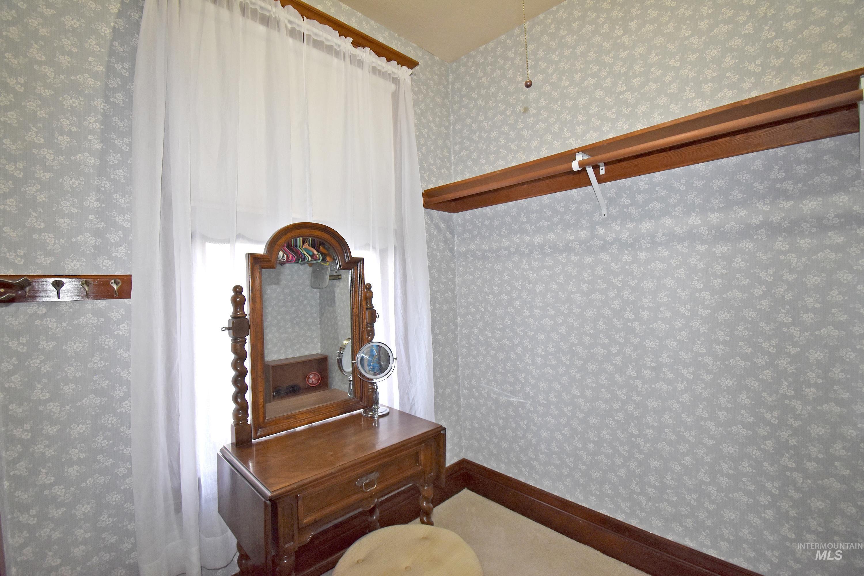 1429 Chestnut Street Property Photo 31