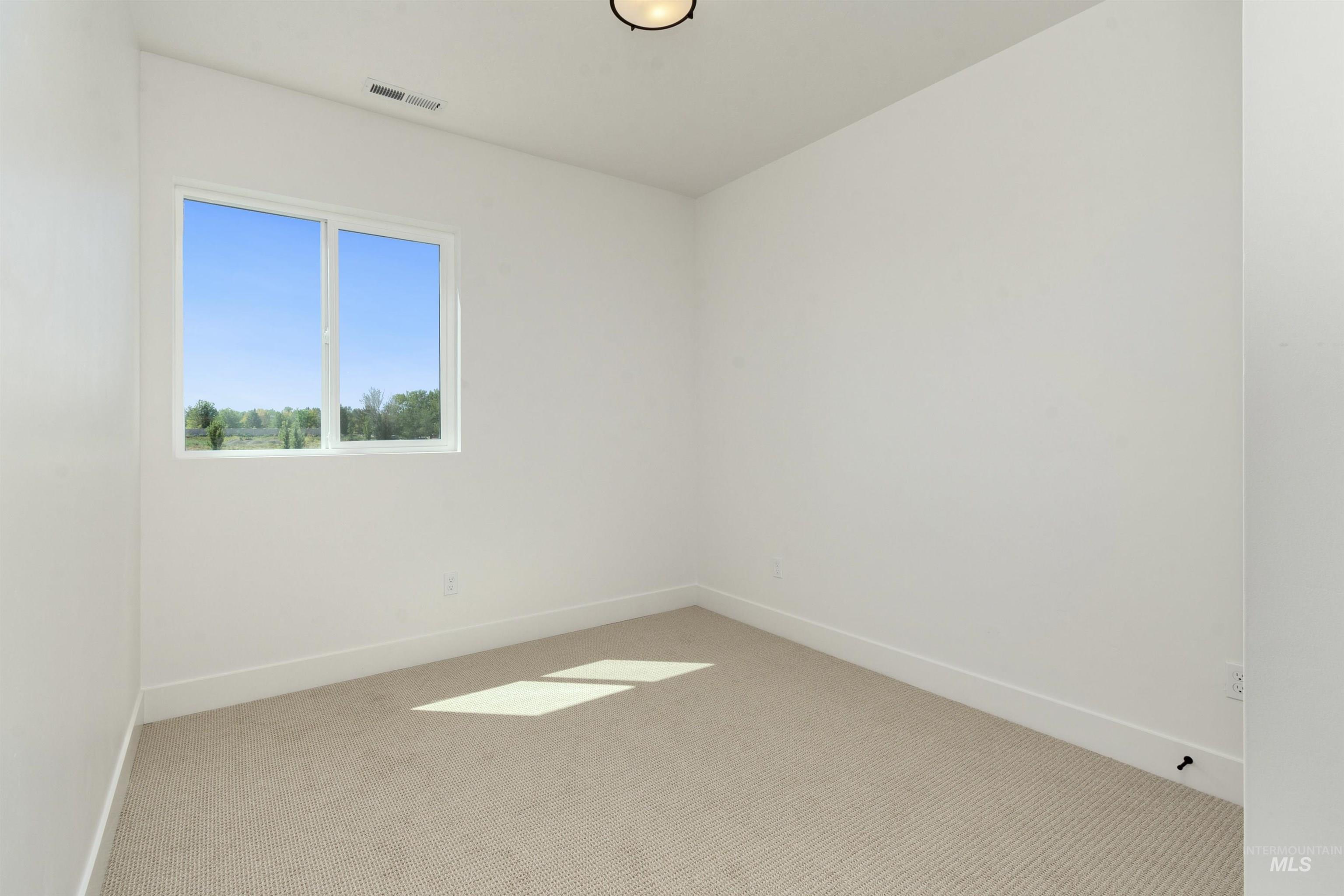 360 E Presidio Ln Property Photo 17