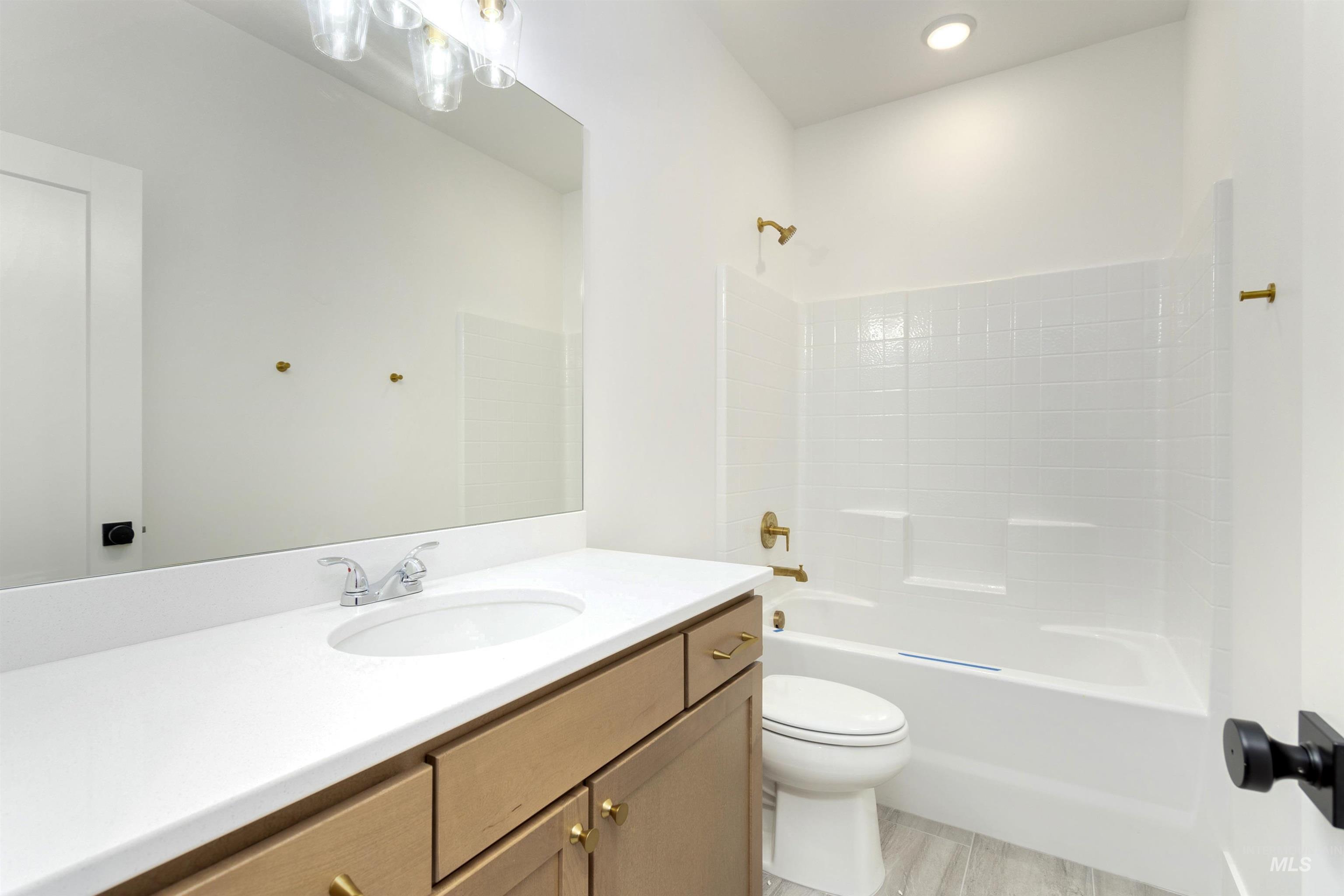 360 E Presidio Ln Property Photo 19