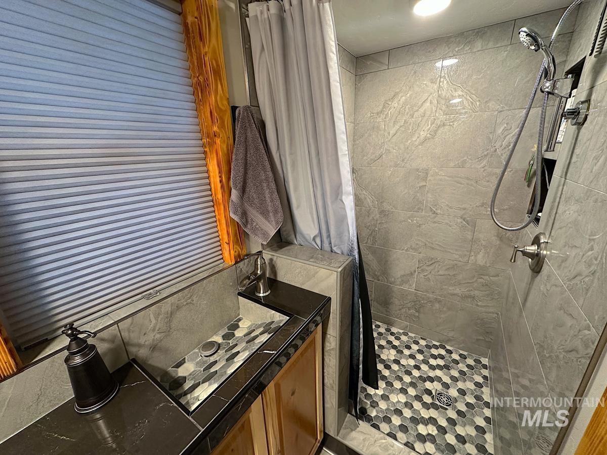 502 Micki Road Property Photo 14